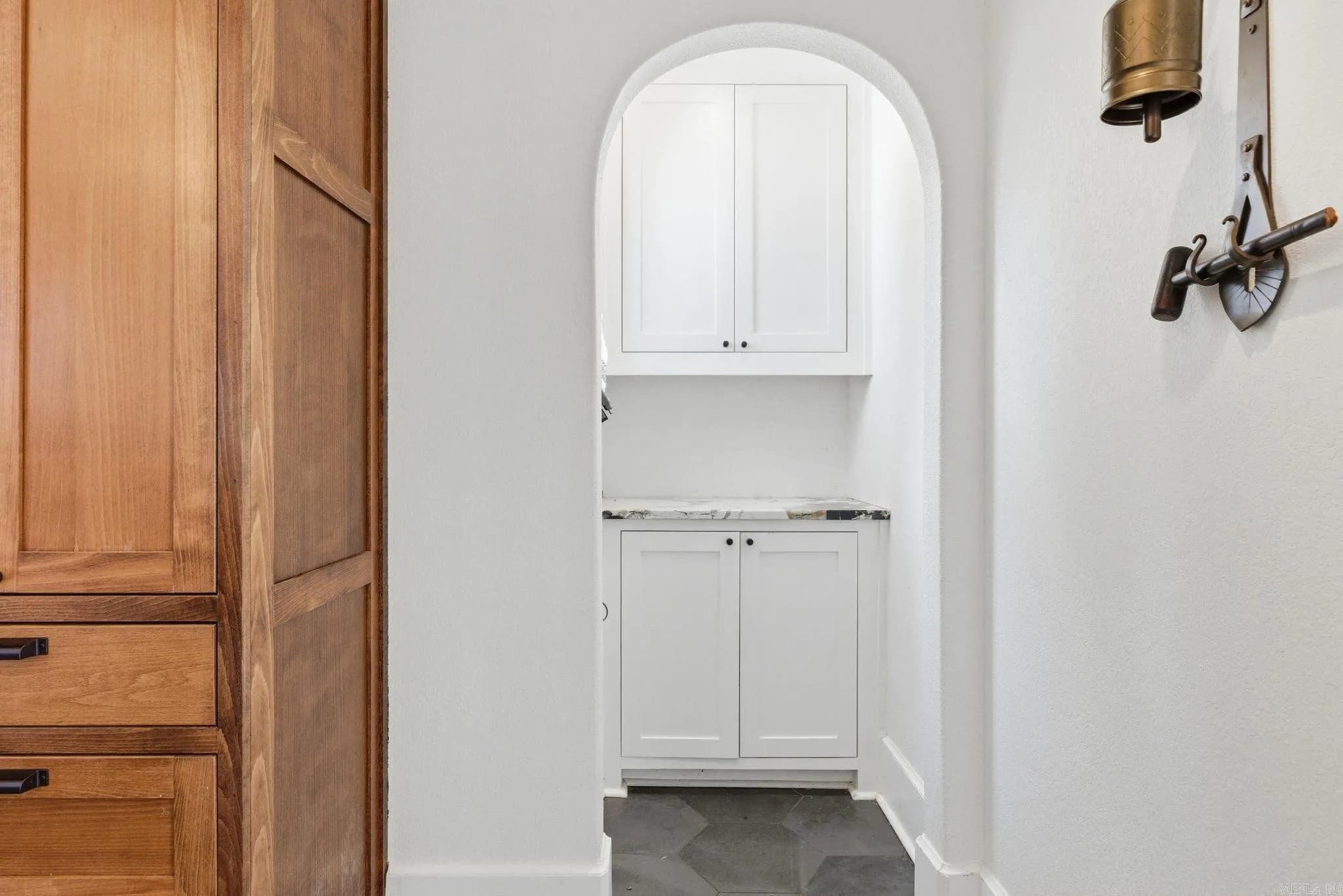 Property at 248  Skyline drive - Image 18
