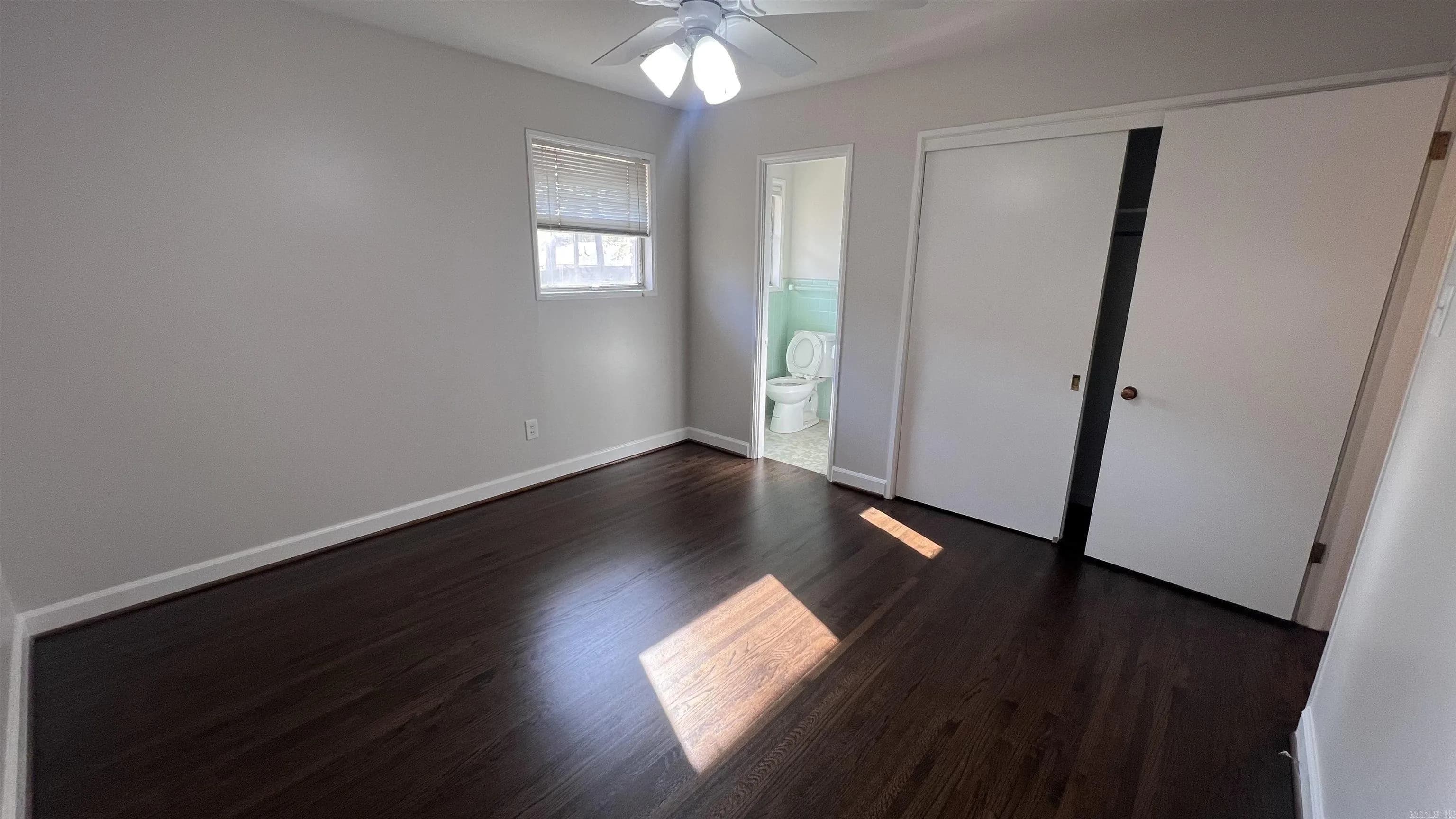Property at 7701  Apache - Image 17