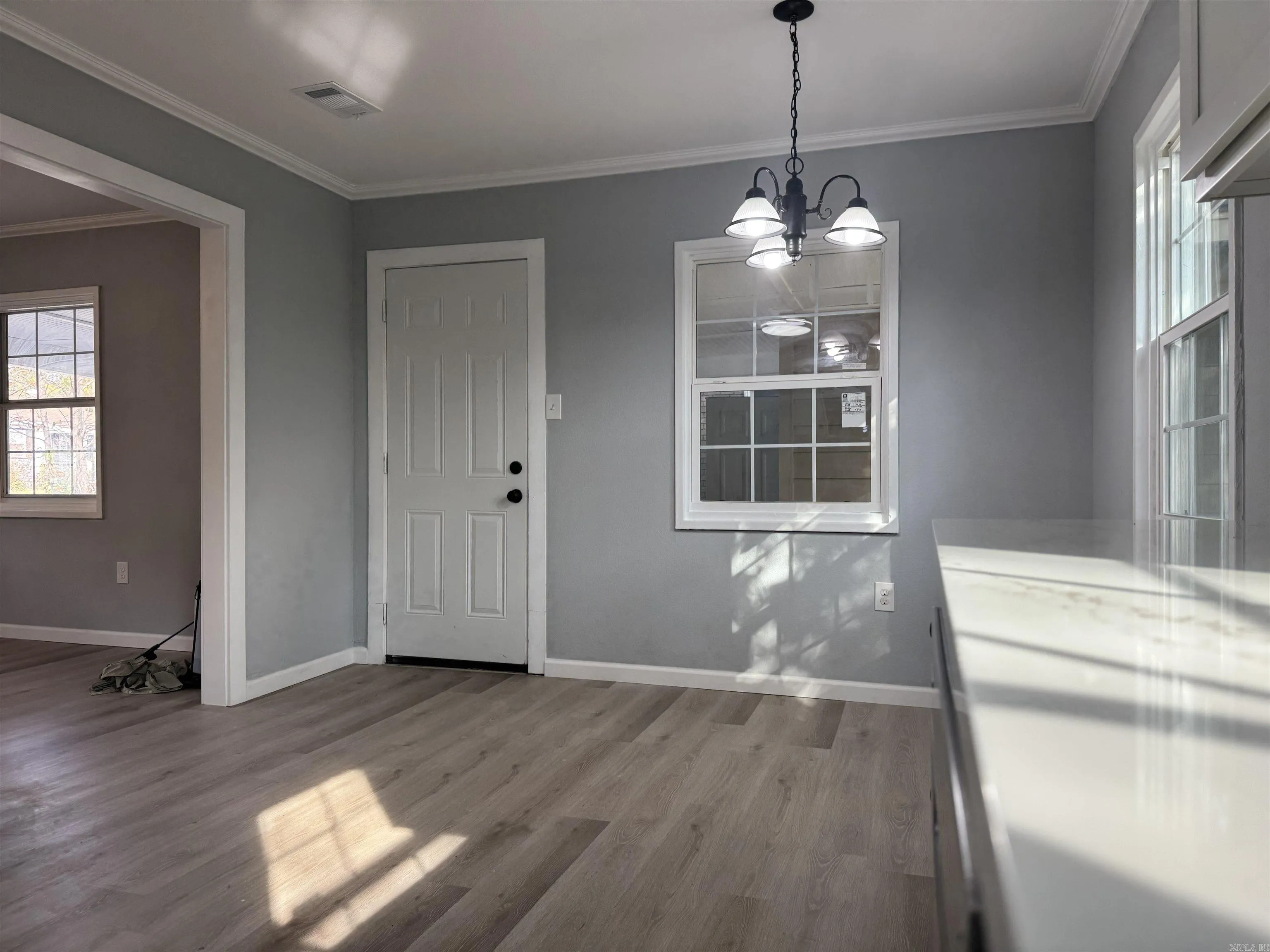 Property at 1001  Montclair - Image 20