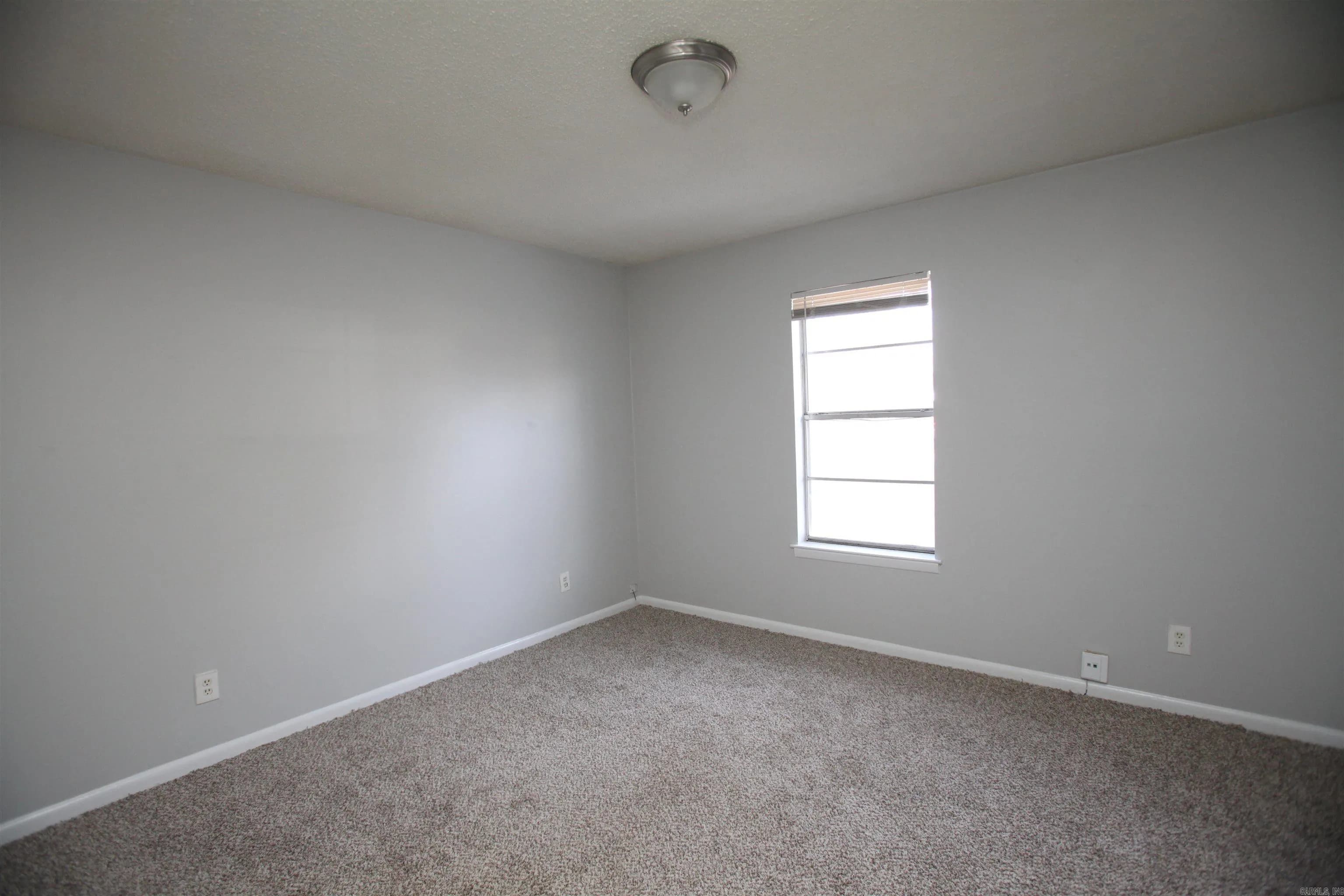 Property at 5519  Southboro - Image 9