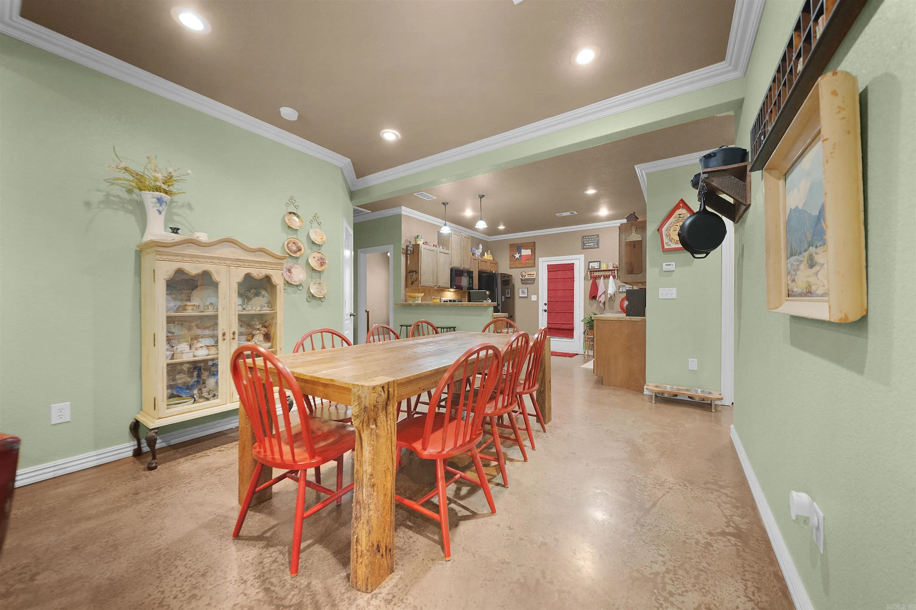 Property at 640  Stover - Image 9