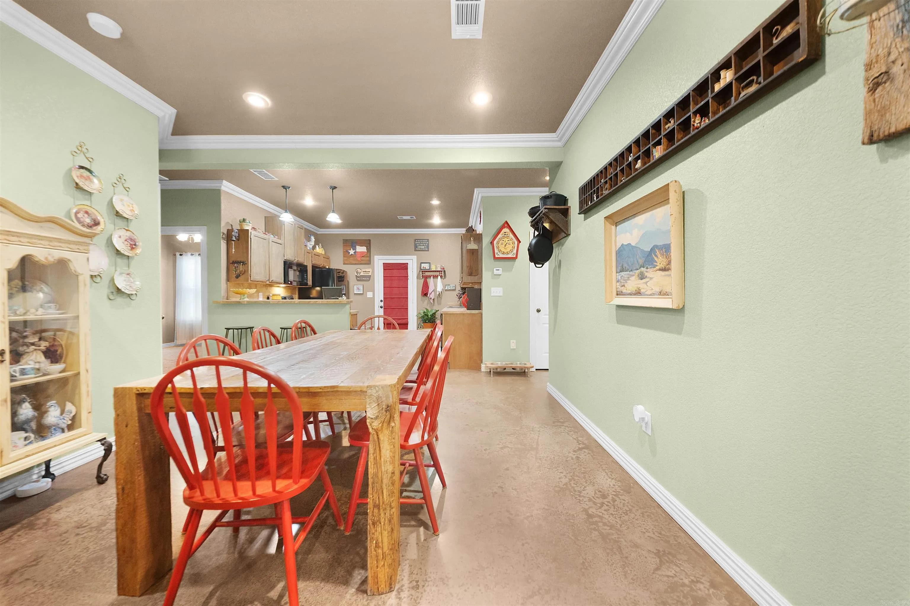 Property at 640  Stover - Image 13