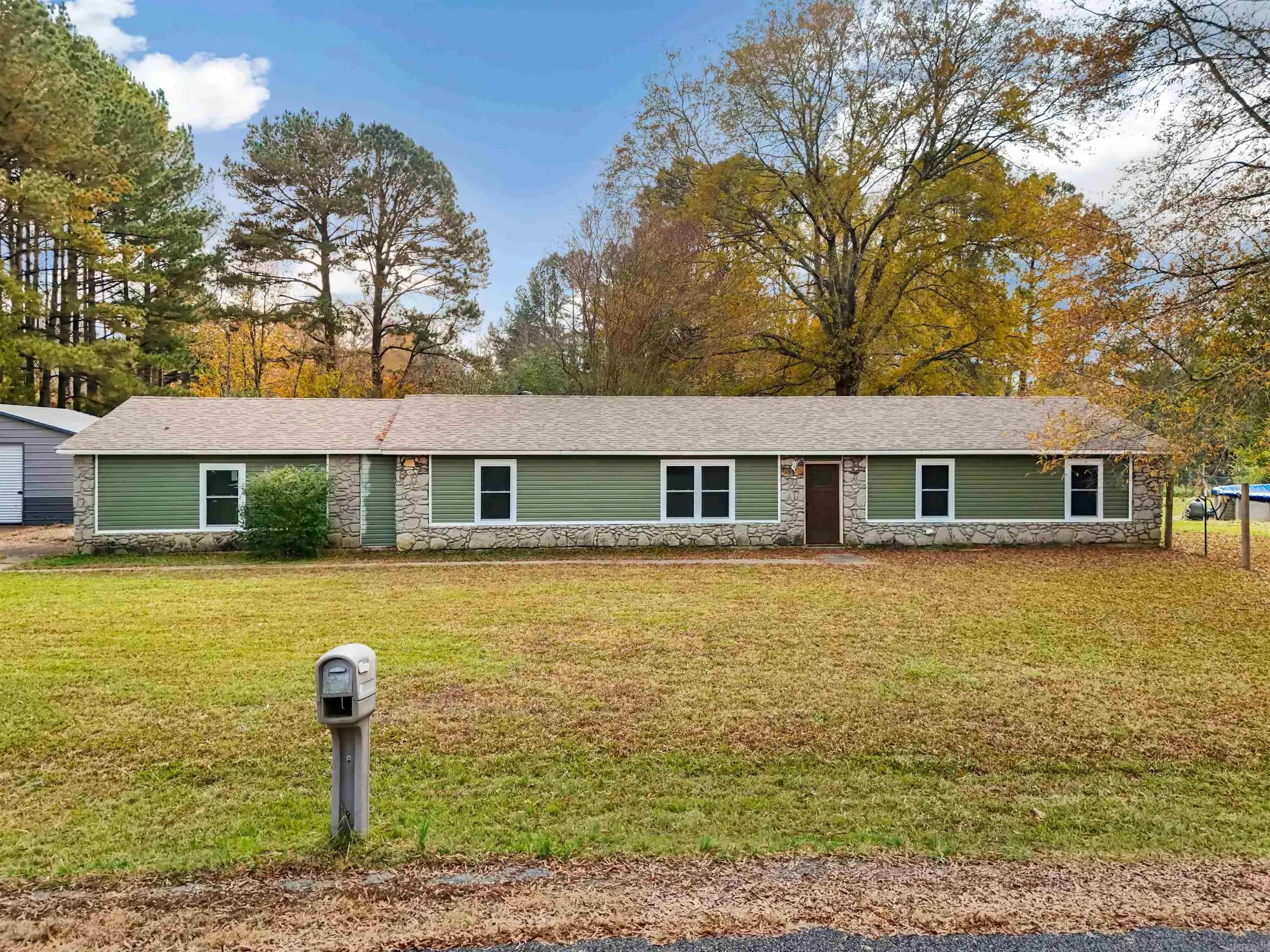 Property at 3  Riley - Image 2