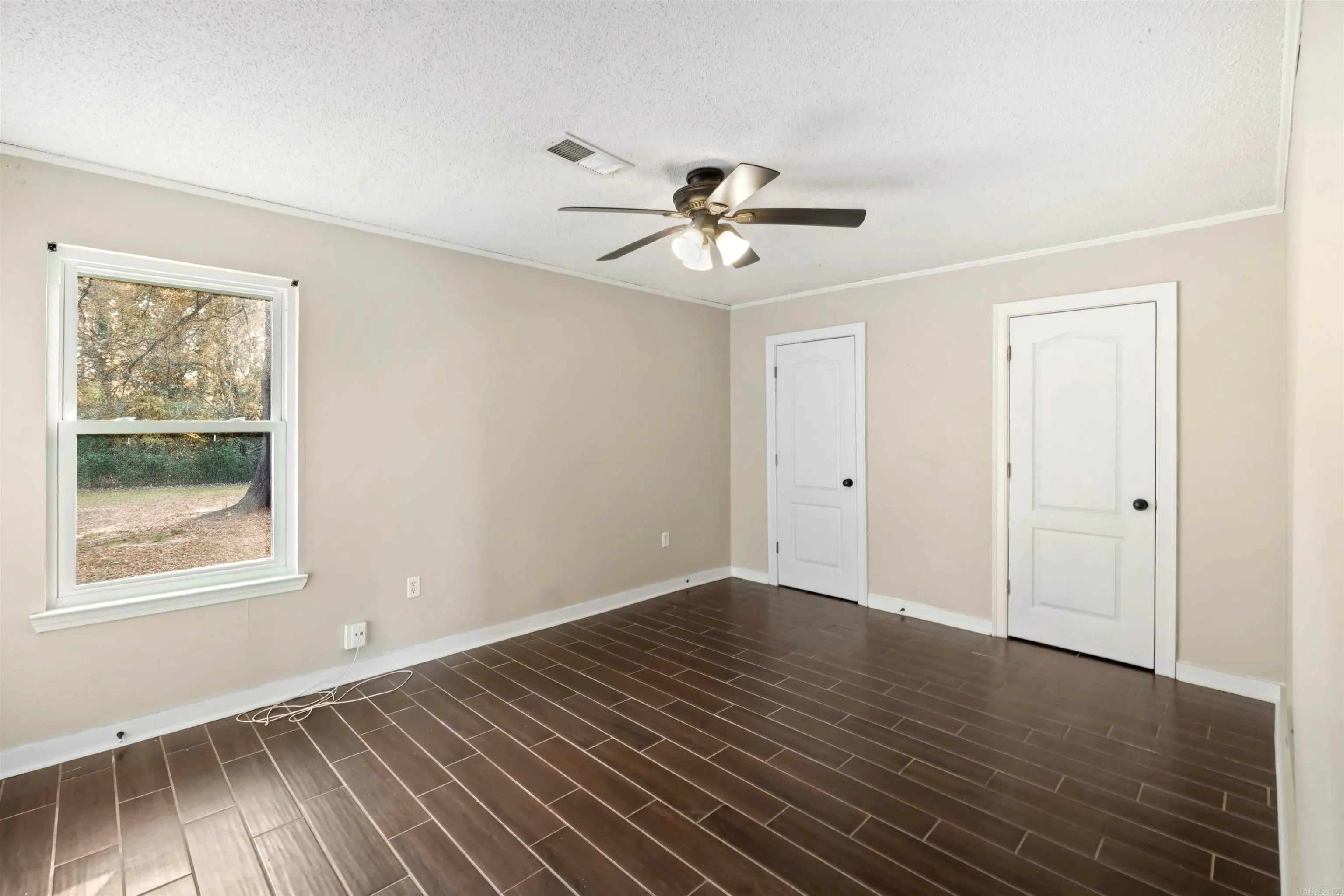 Property at 3  Riley - Image 9