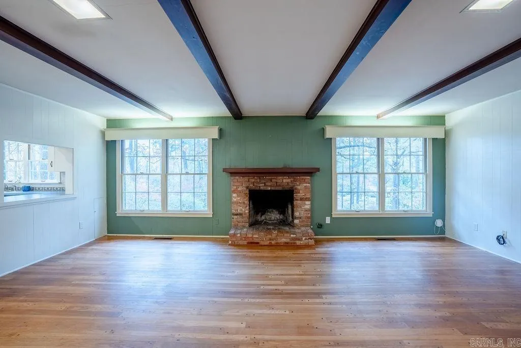 Property at 1408  Hillcrest - Image 3
