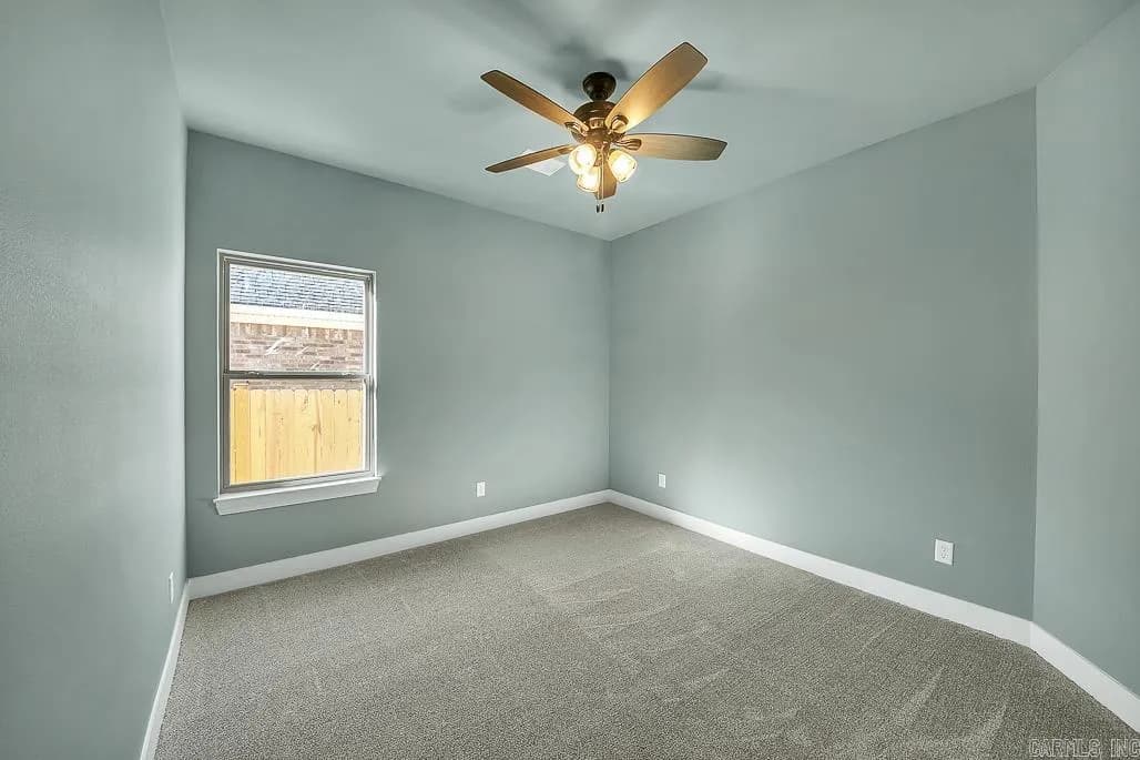 Property at 411 N 4th - Image 34