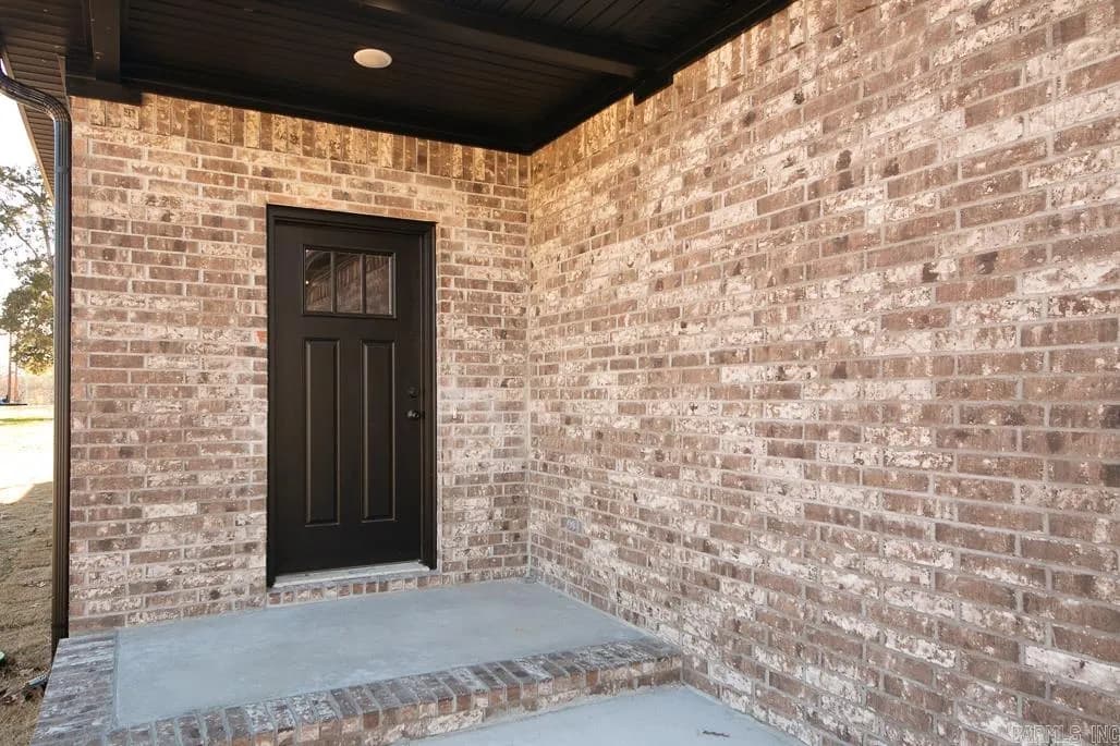 Property at 411 N 4th - Image 2