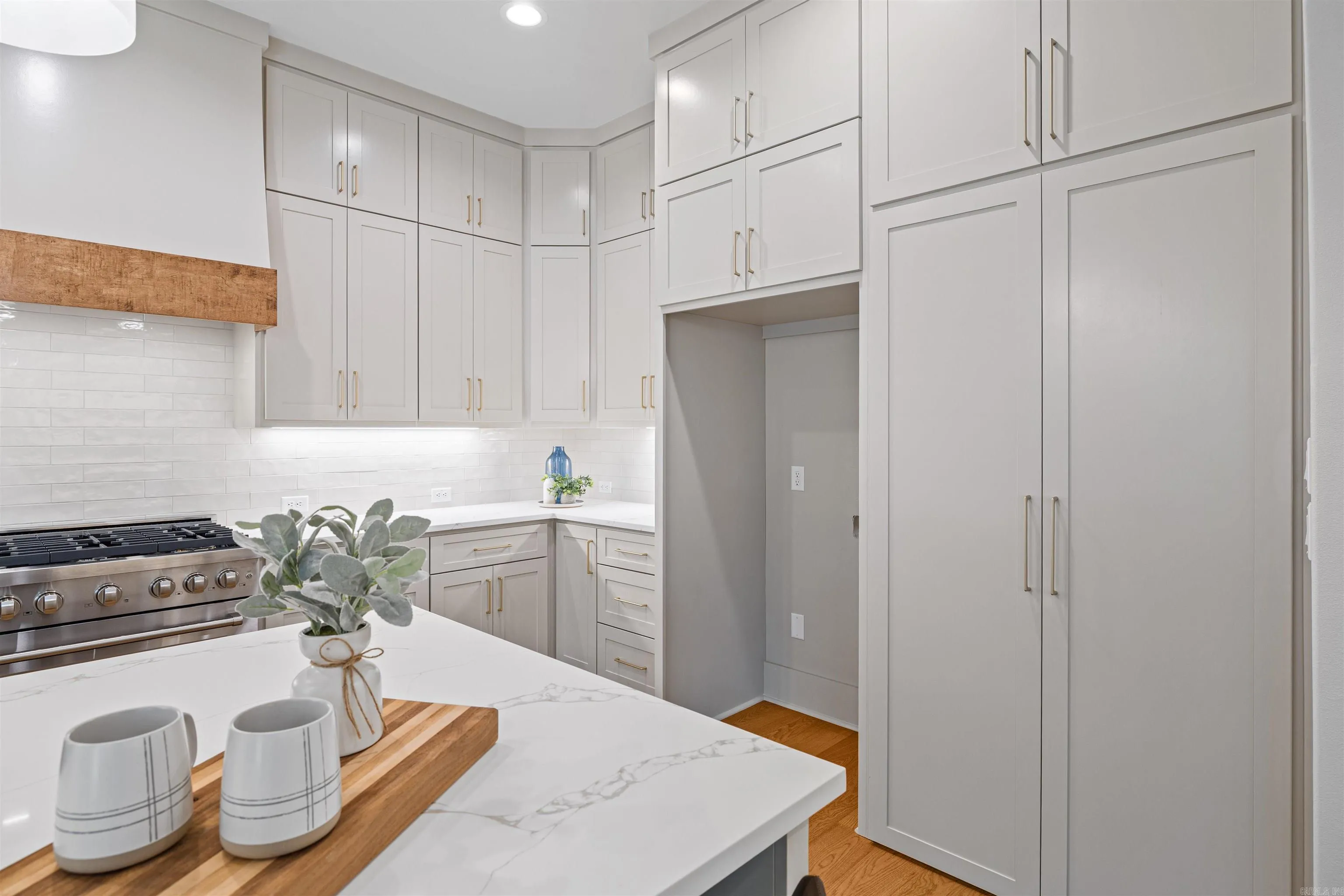 Property at 14415  Stonebrook - Image 30