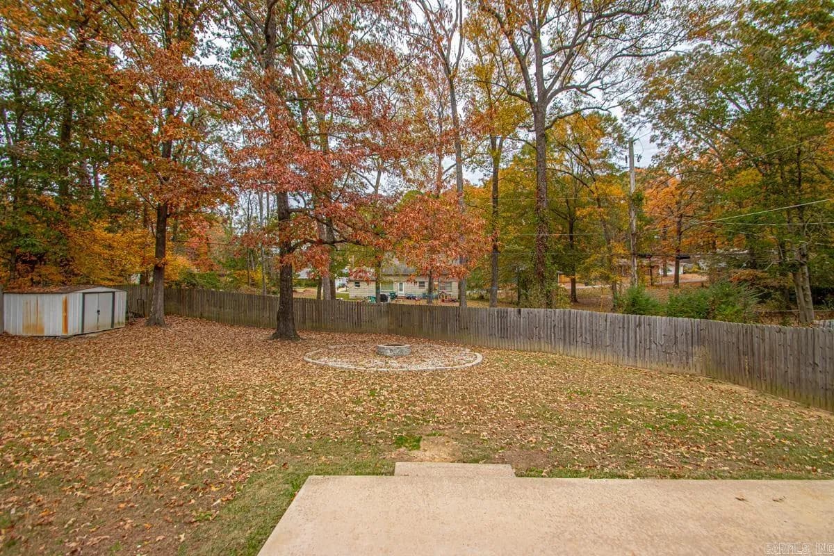 Property at 1626  Lynnwood - Image 6