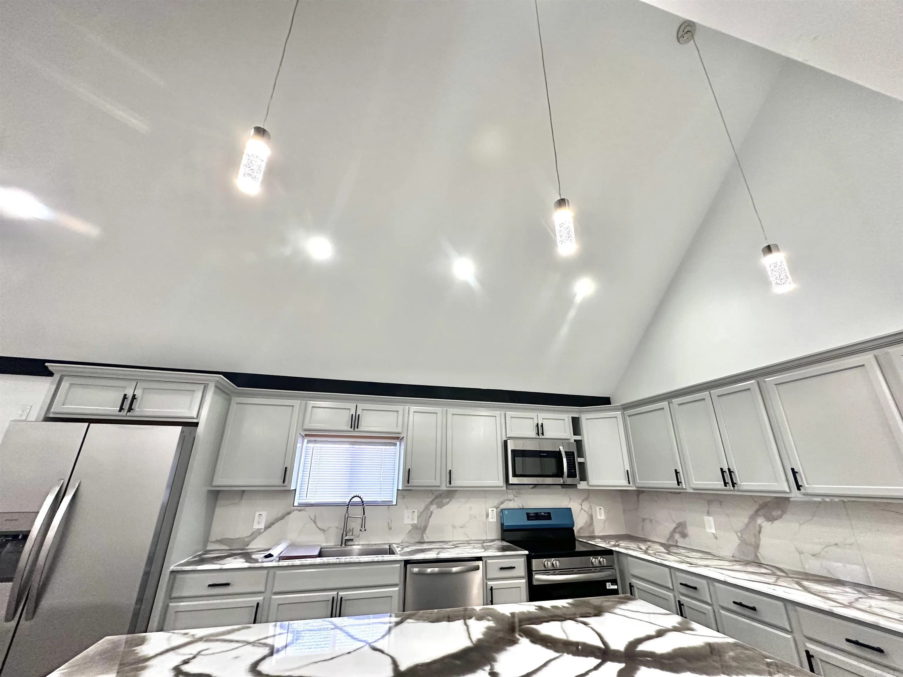 Property at 4614 W 30th - Image 7
