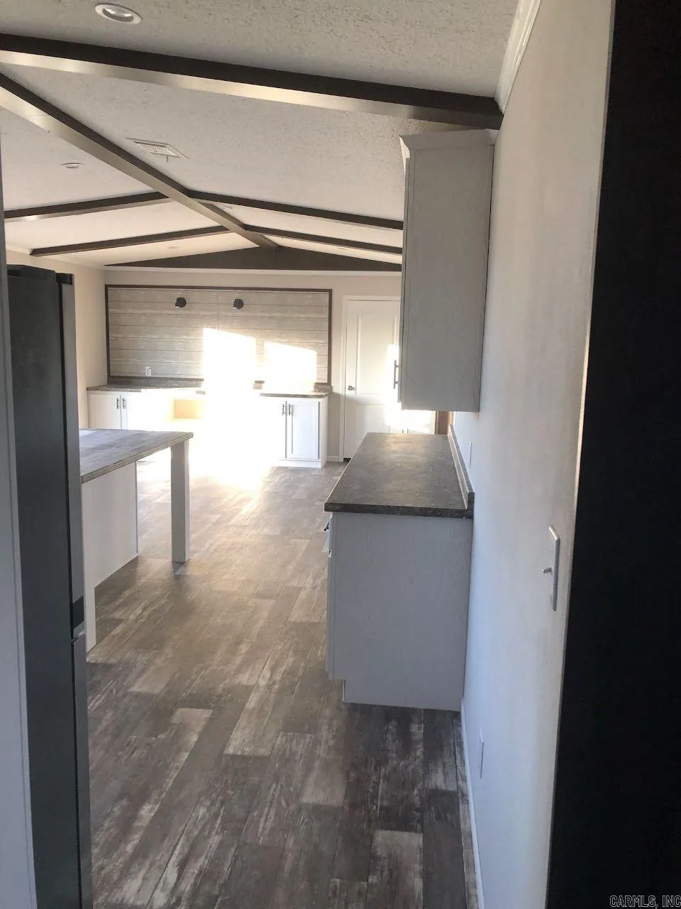 Property at 702  Nelson - Image 7