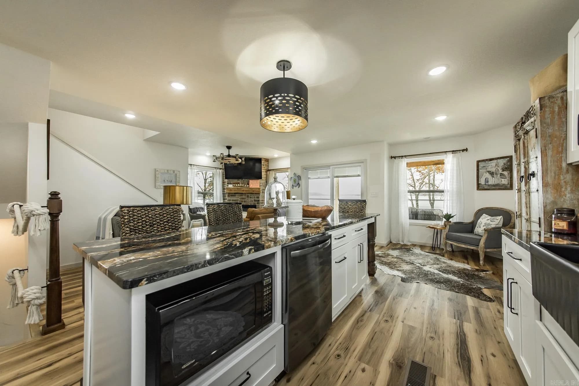 Property at 1150  Selma ln. - Image 13