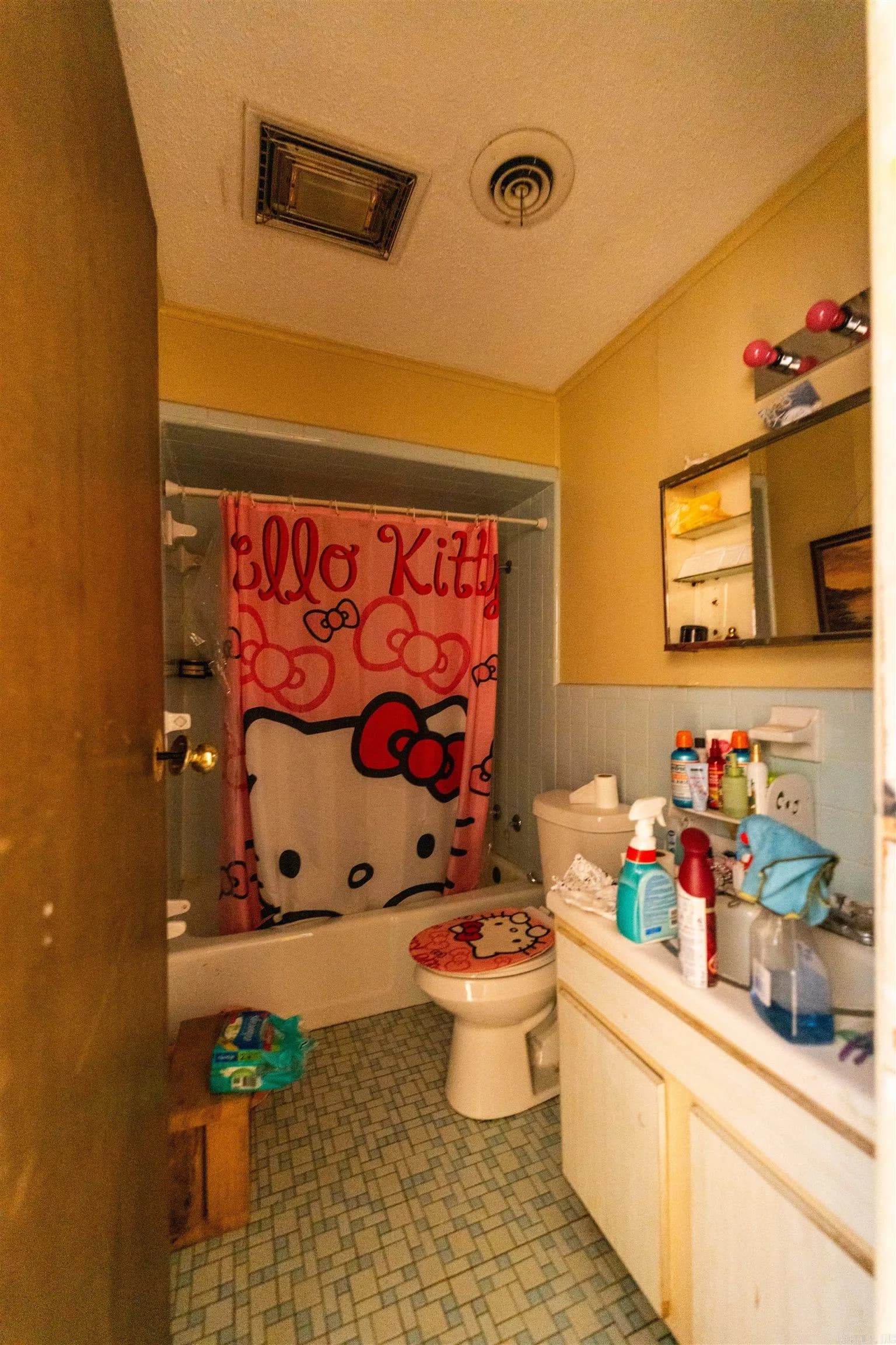Property at 2116 W 38th - Image 12