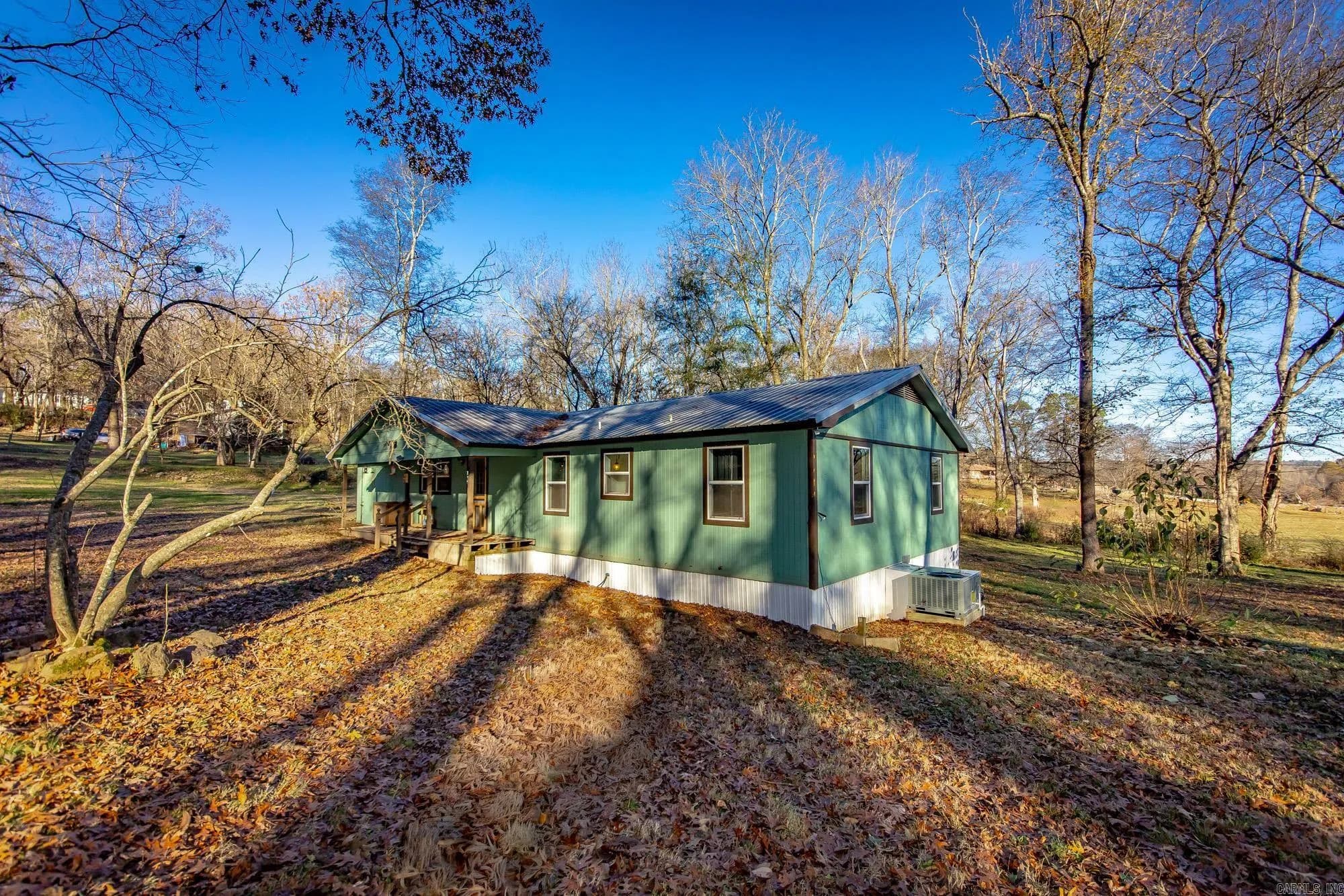 Property at 138  Satin - Image 3