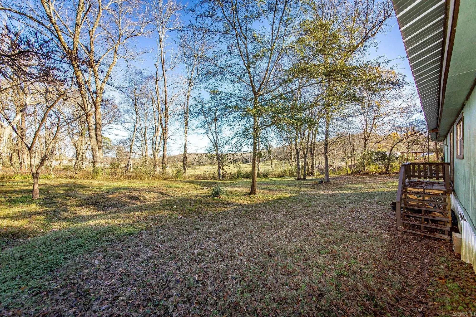 Property at 138  Satin - Image 22