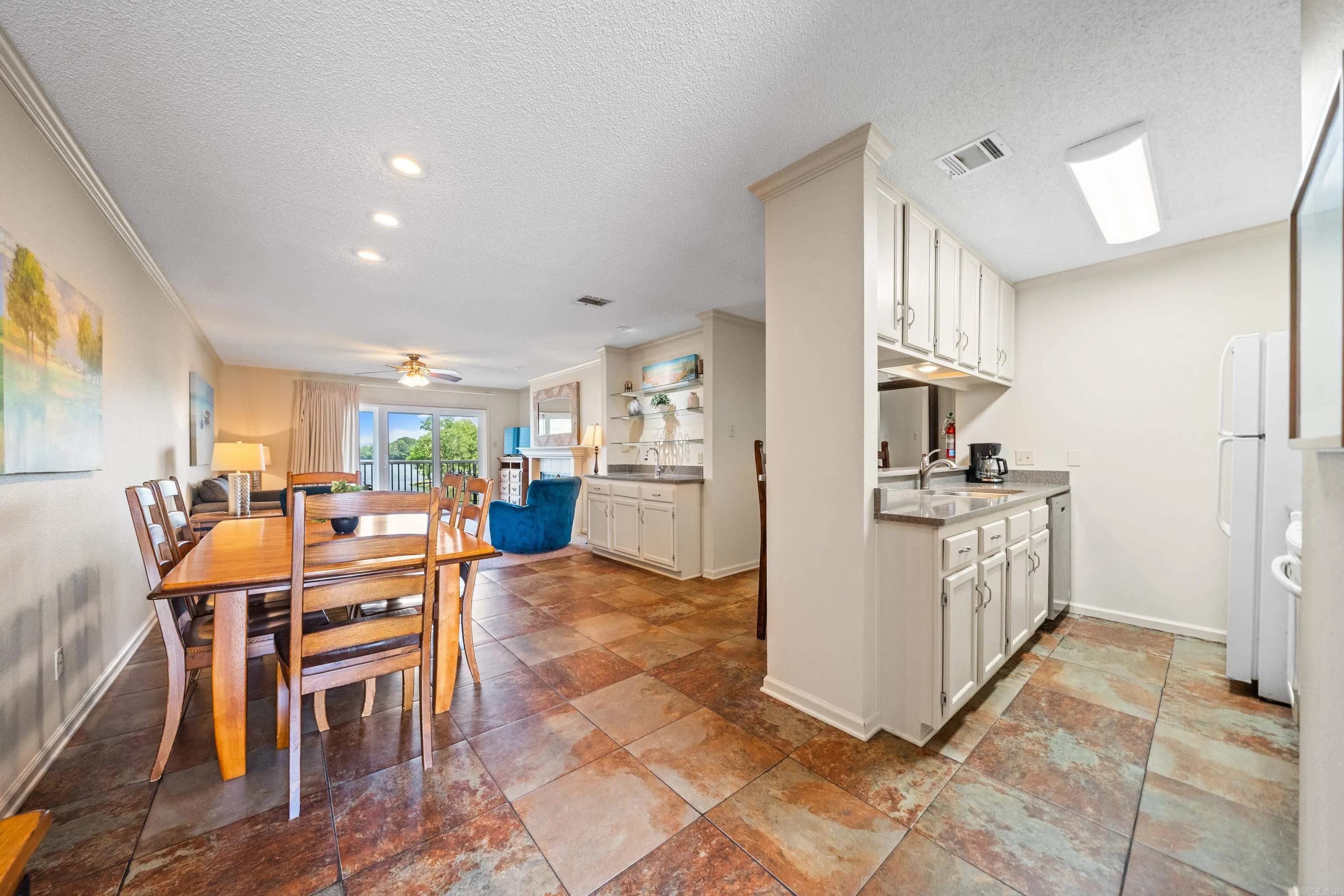 Property at 5371  Central ave, unit 6j, 6J - Image 25