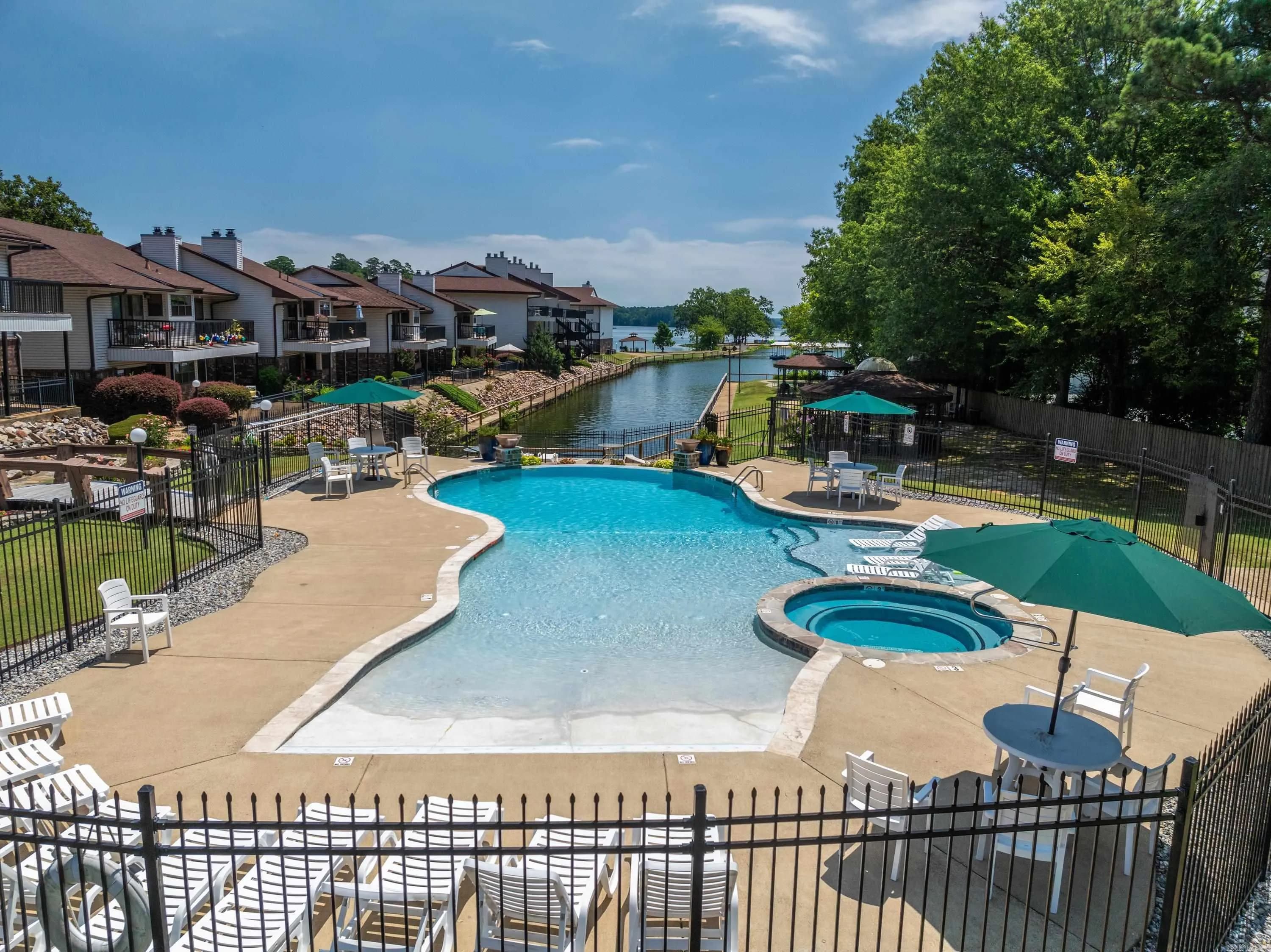 Property at 5371  Central ave, unit 6j, 6J - Image 9