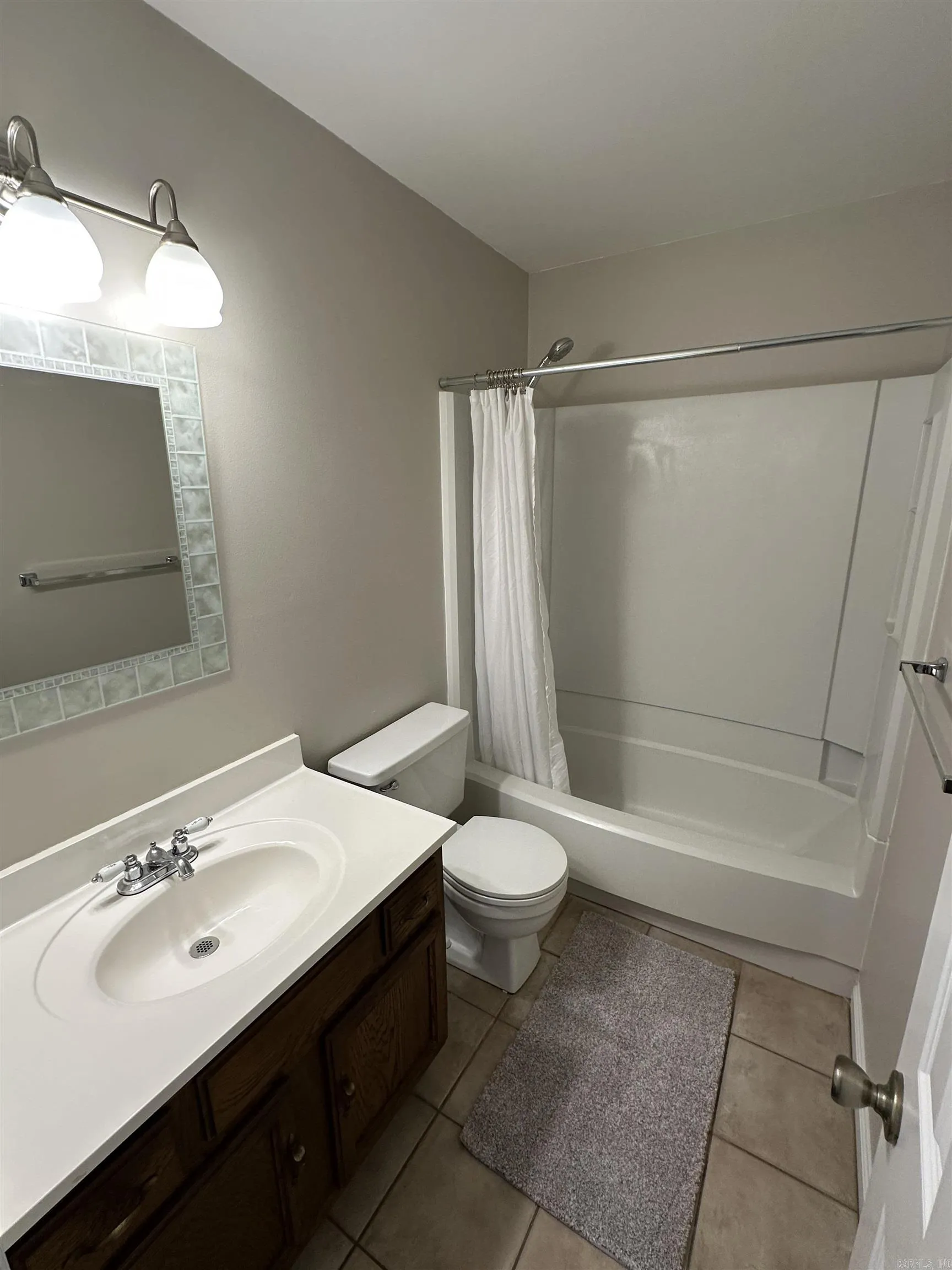 Property at 9  Oak forest dr - Image 12