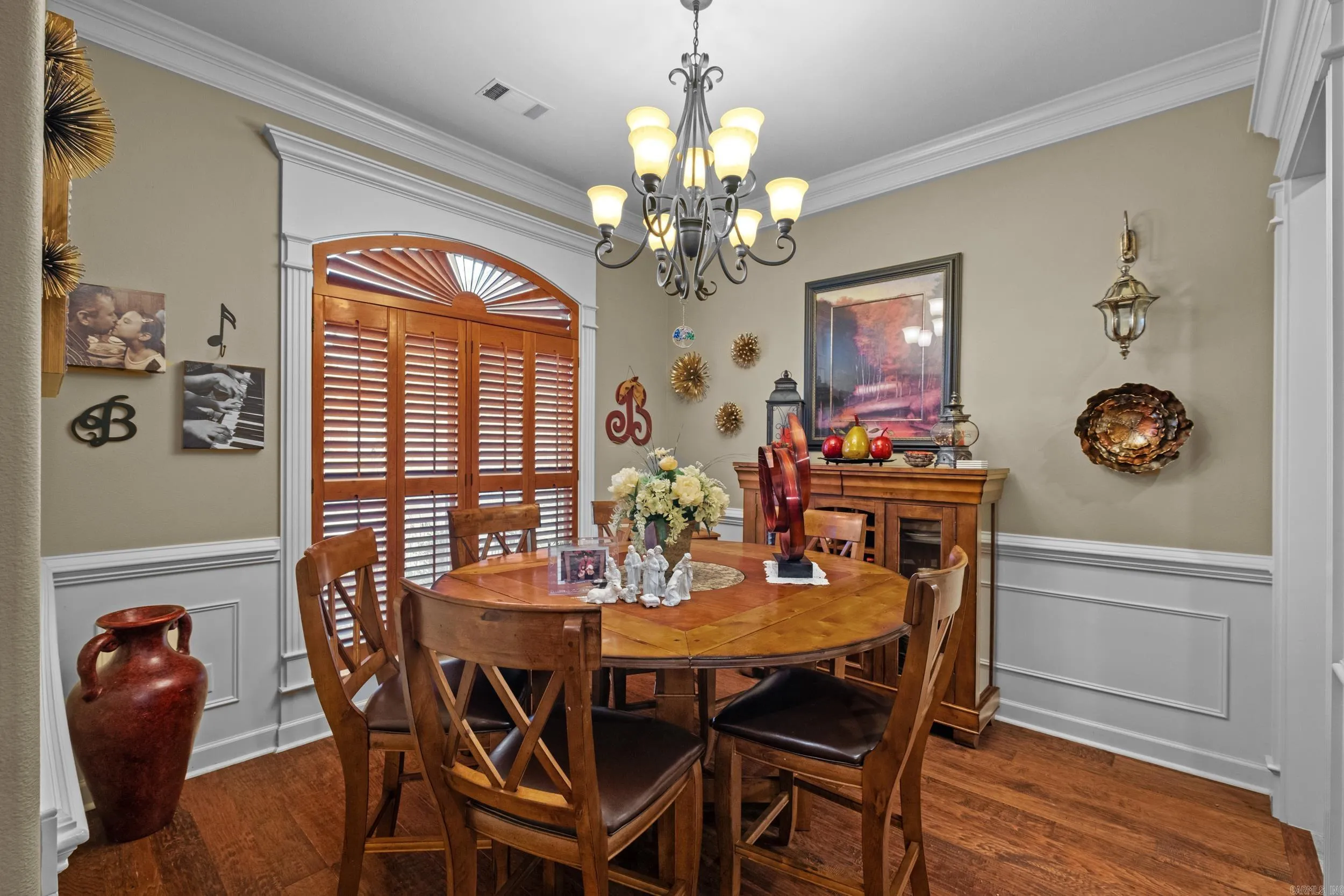 Property at 504  Sussix - Image 13