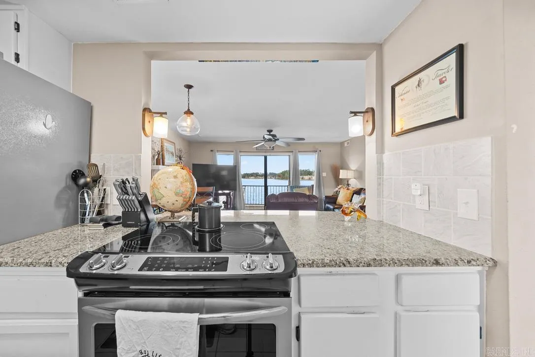 Property at 120  Catalina, 8C - Image 23