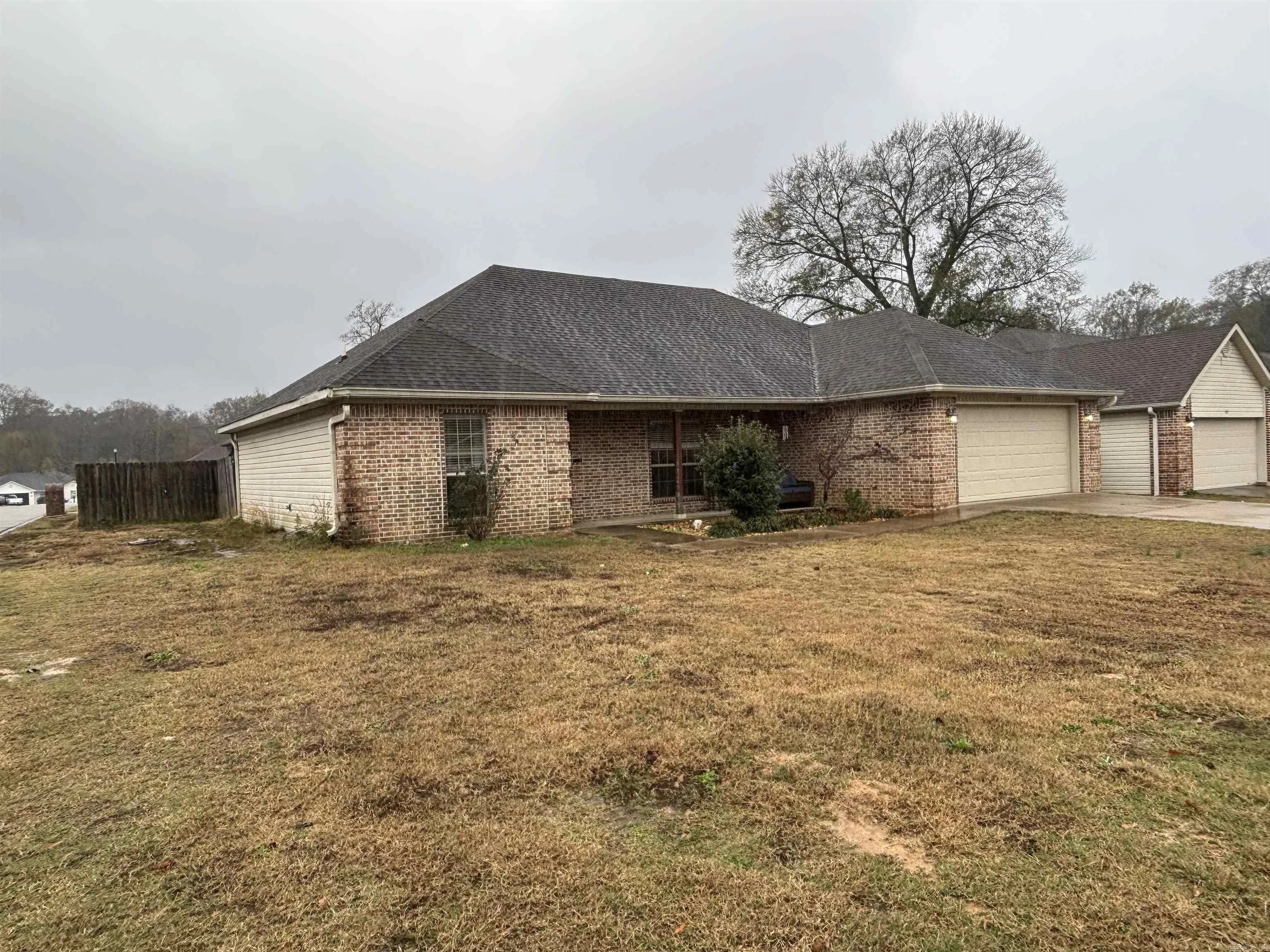 Property at 3309  Arkansas - Image 19