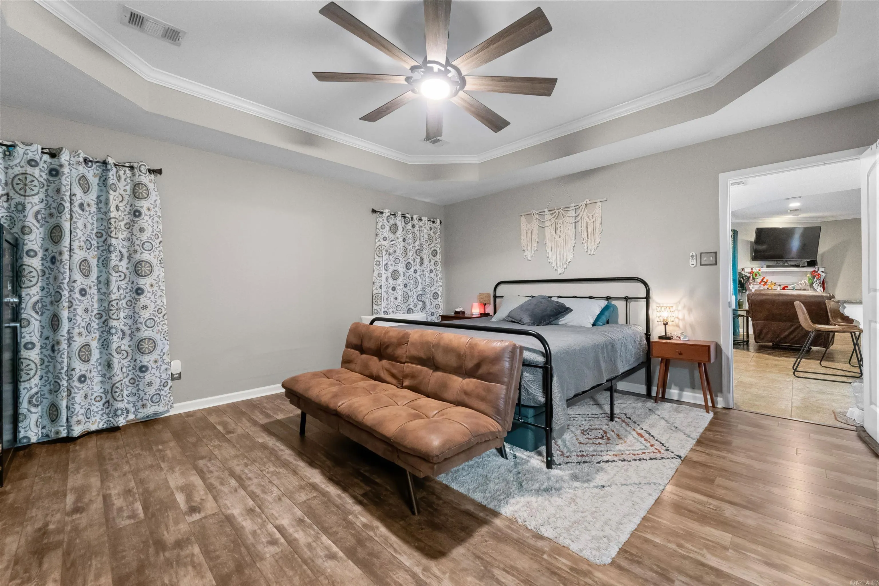 Property at 2201  Meridian - Image 13