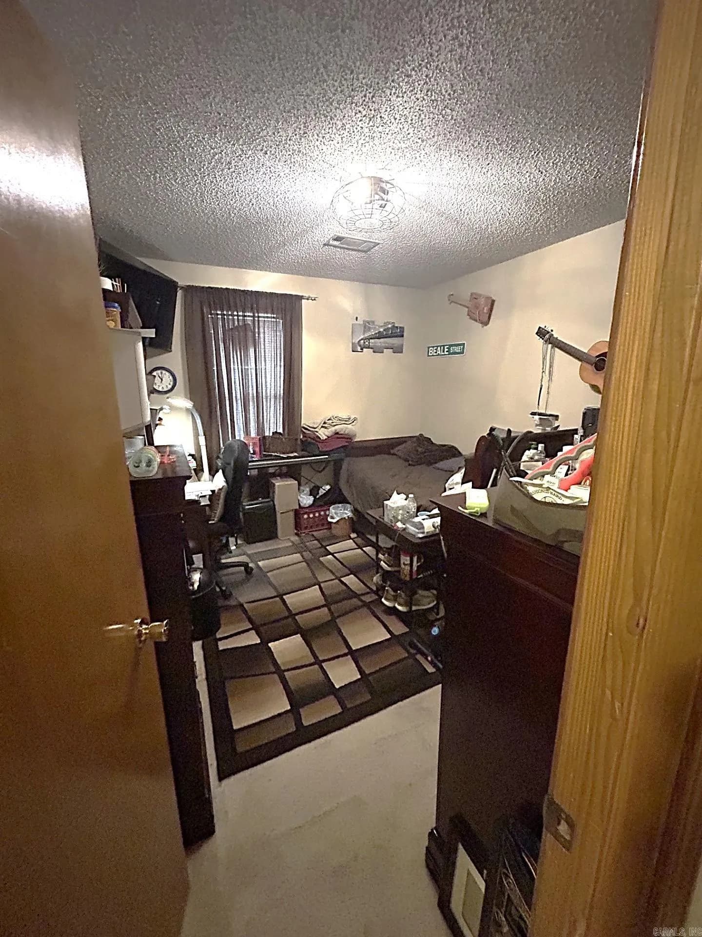 Property at 40  Sunset - Image 11