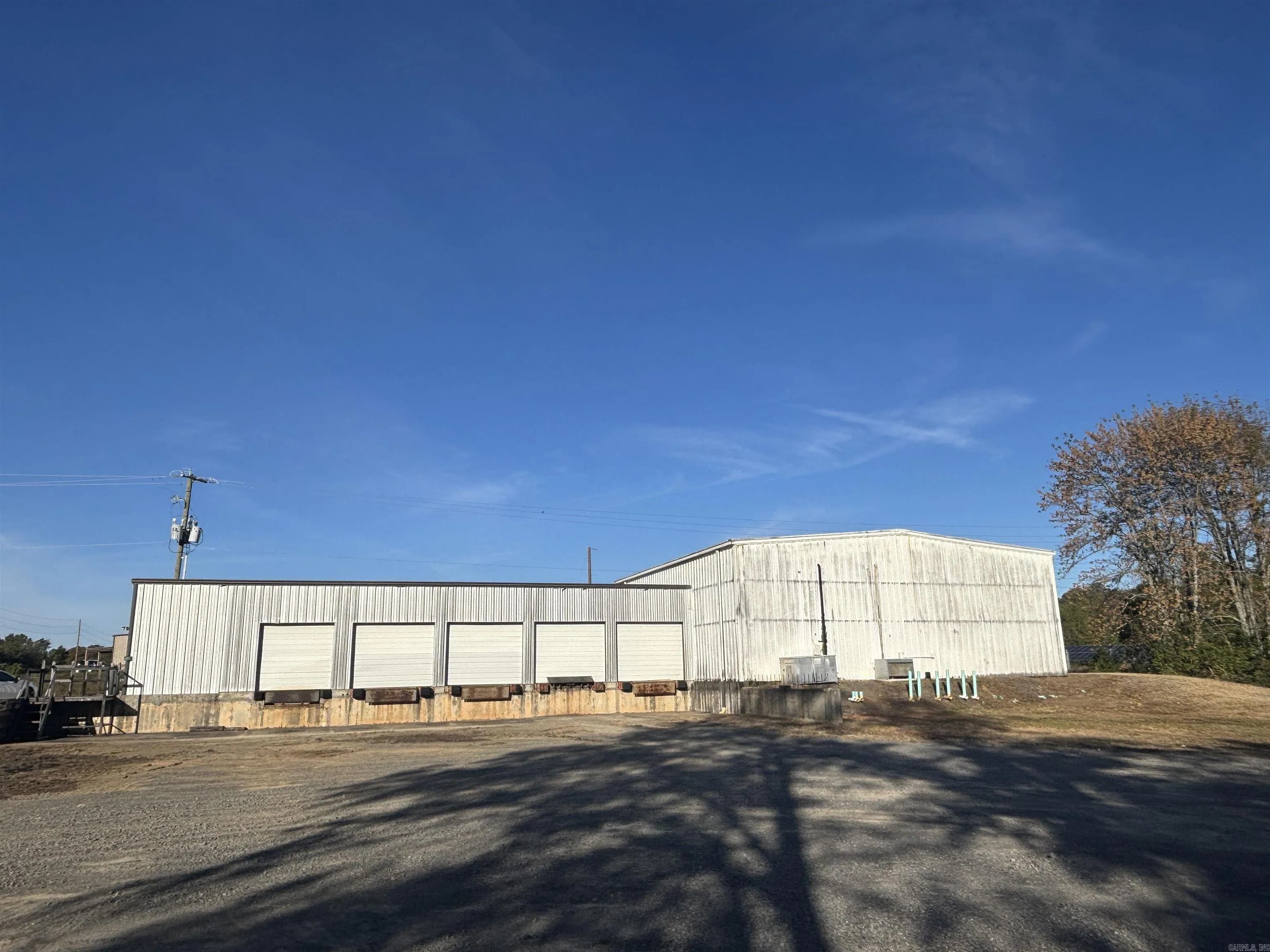 Property at 19  Diamond ice - Image 7