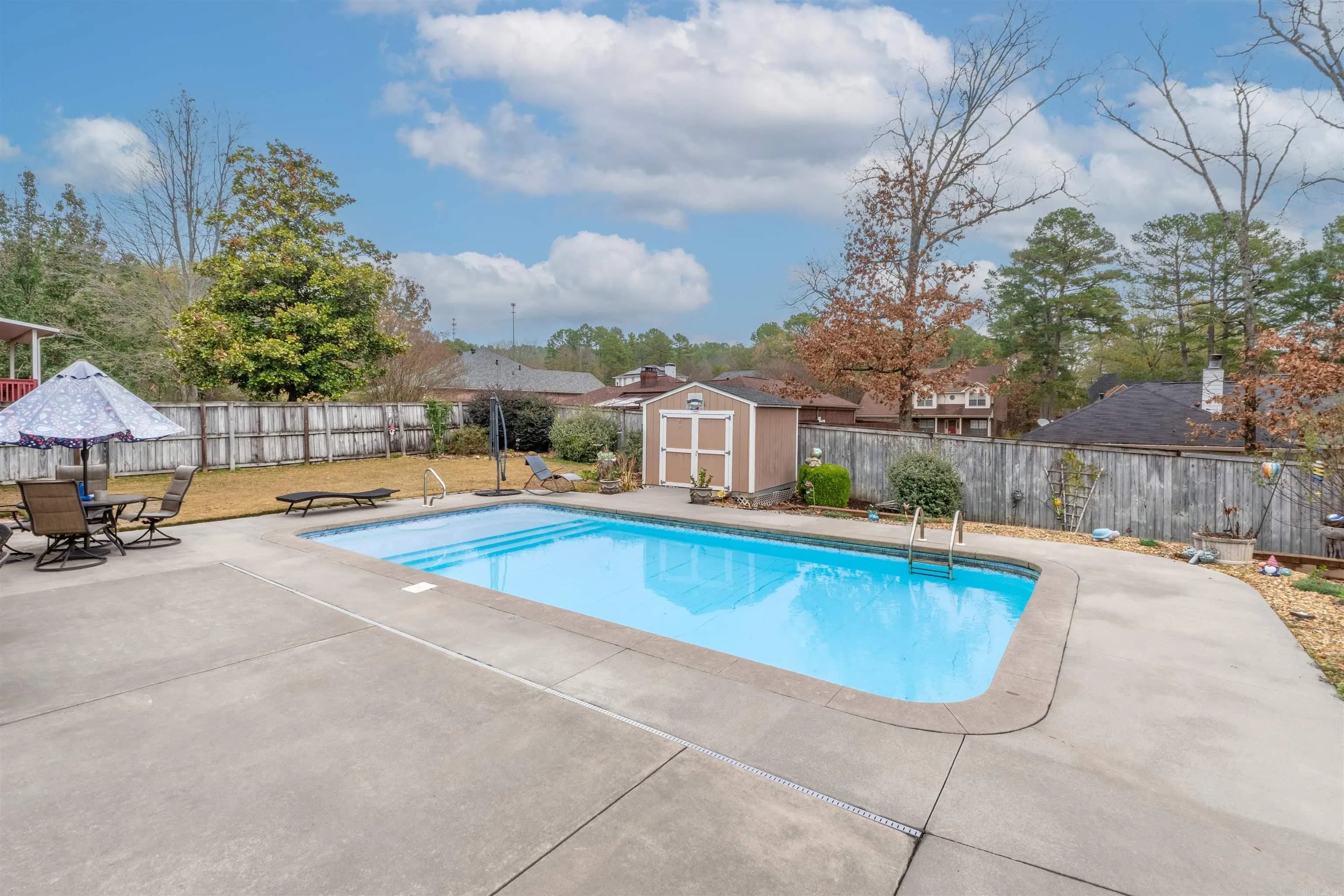 Property at 5  Greeson cove - Image 31