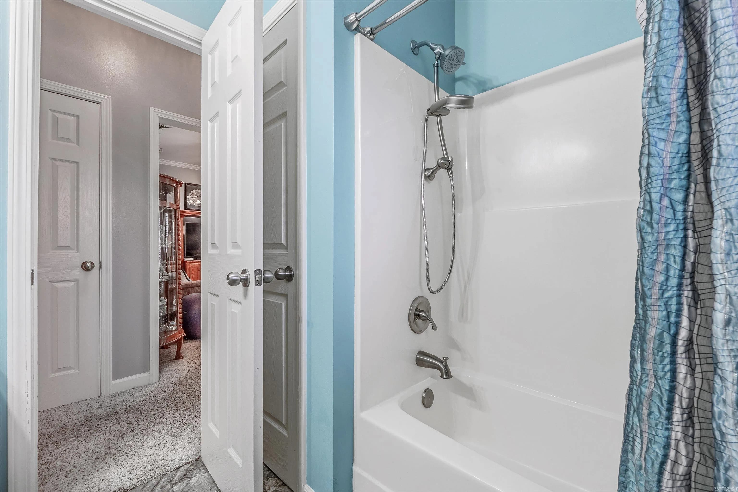 Property at 5  Greeson cove - Image 27