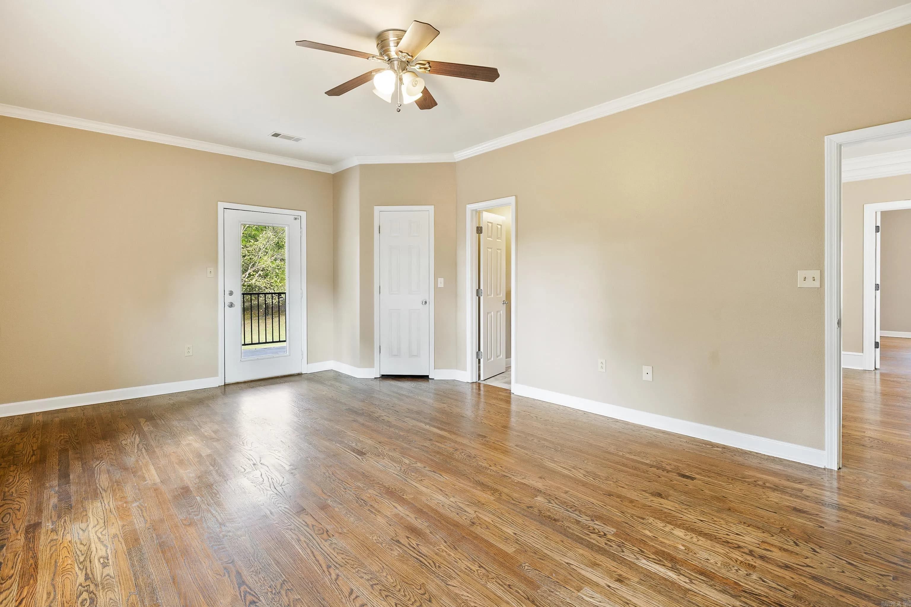 Property at 101  Noyant - Image 34