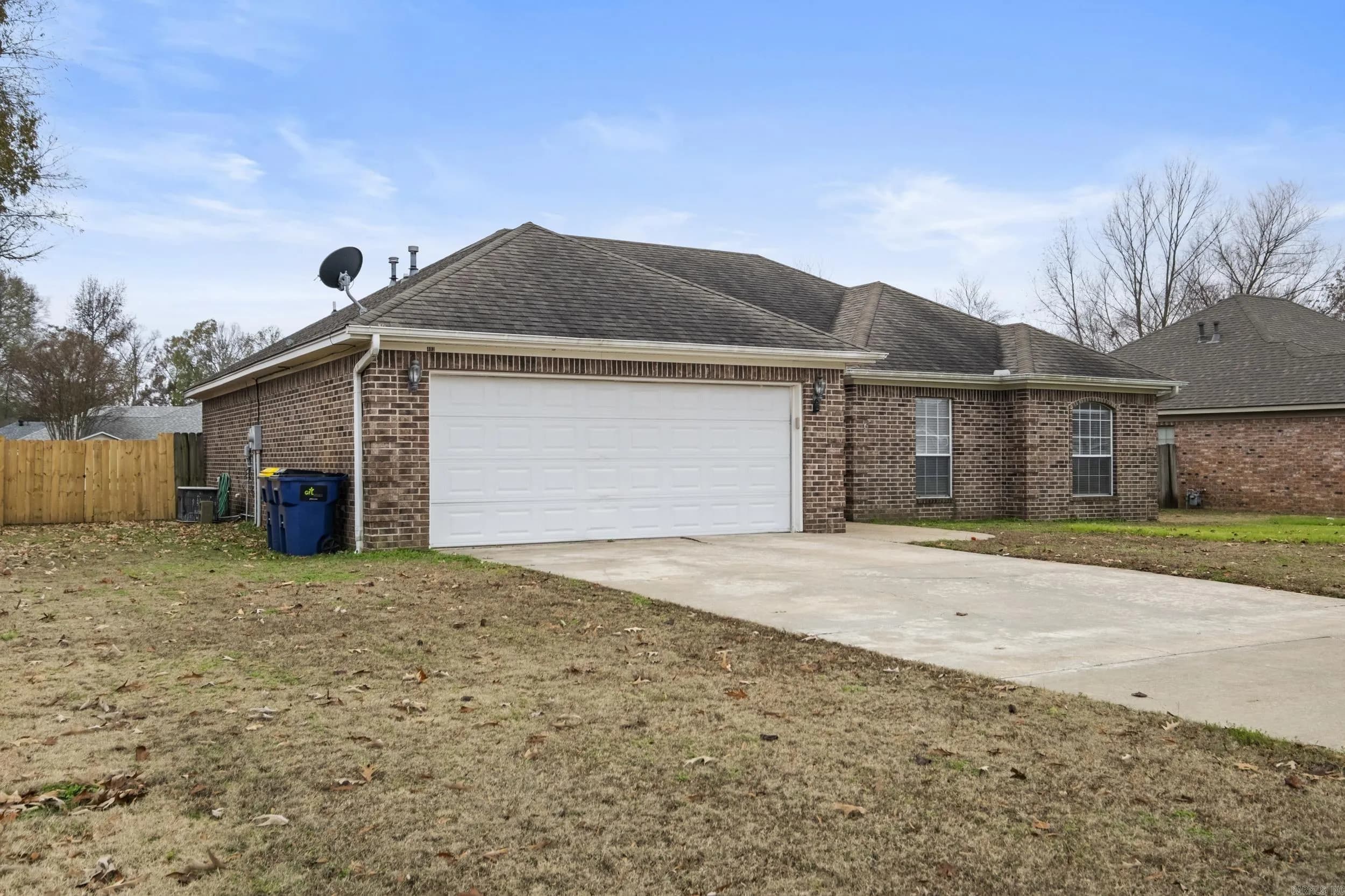 Property at 403  Dakota dr - Image 33