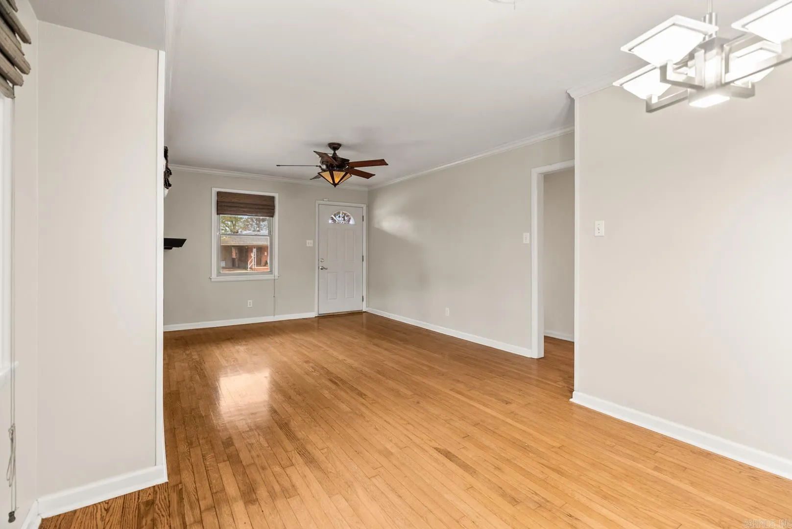 Property at 326 W L - Image 13