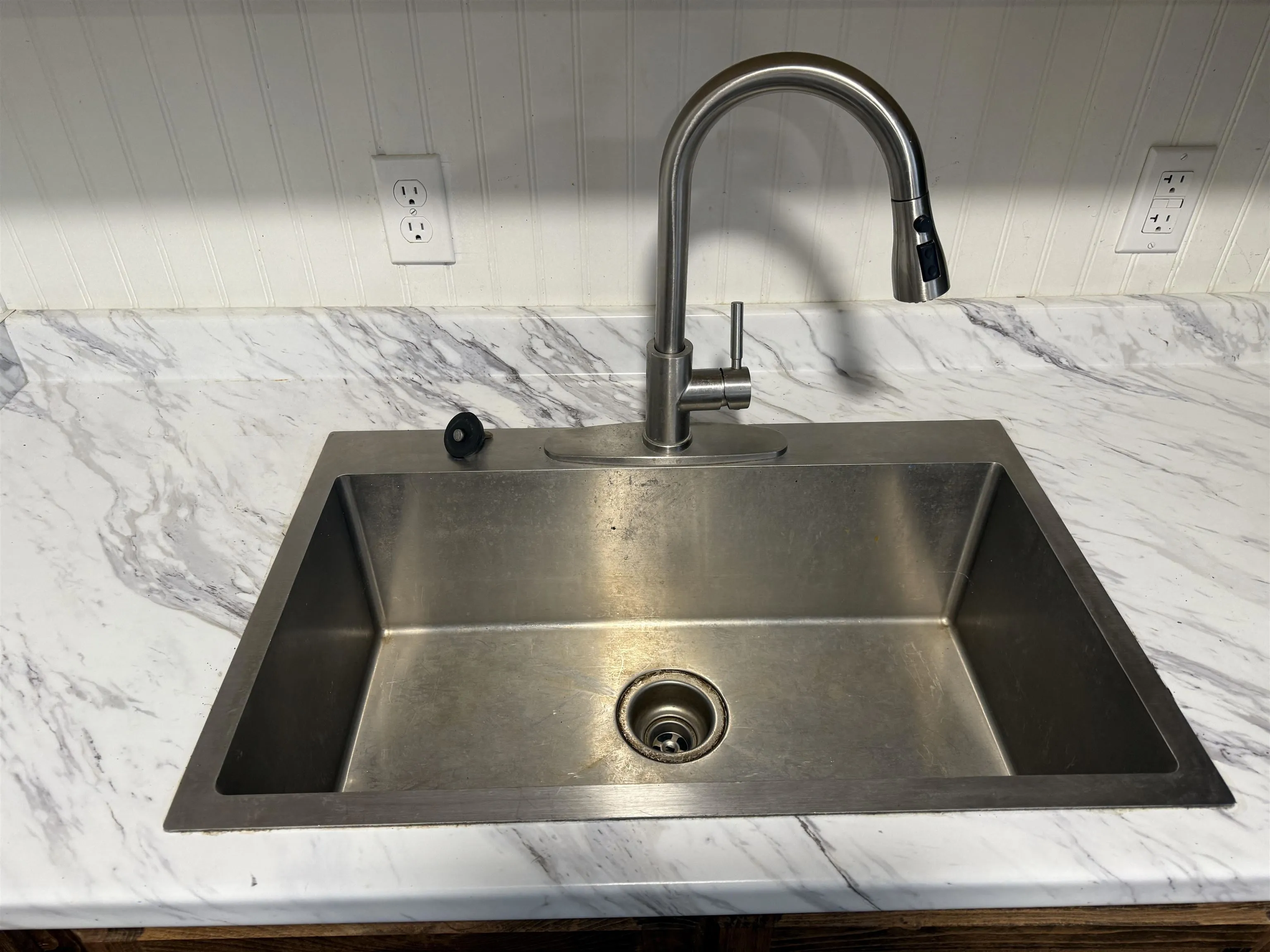 Property at 160  Hiawatha - Image 6