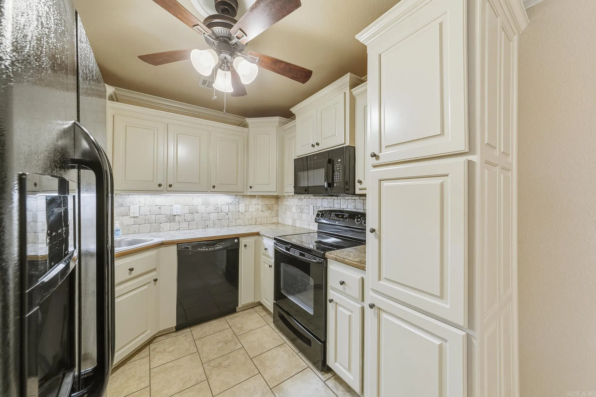 Property at 49  Castleton - Image 13