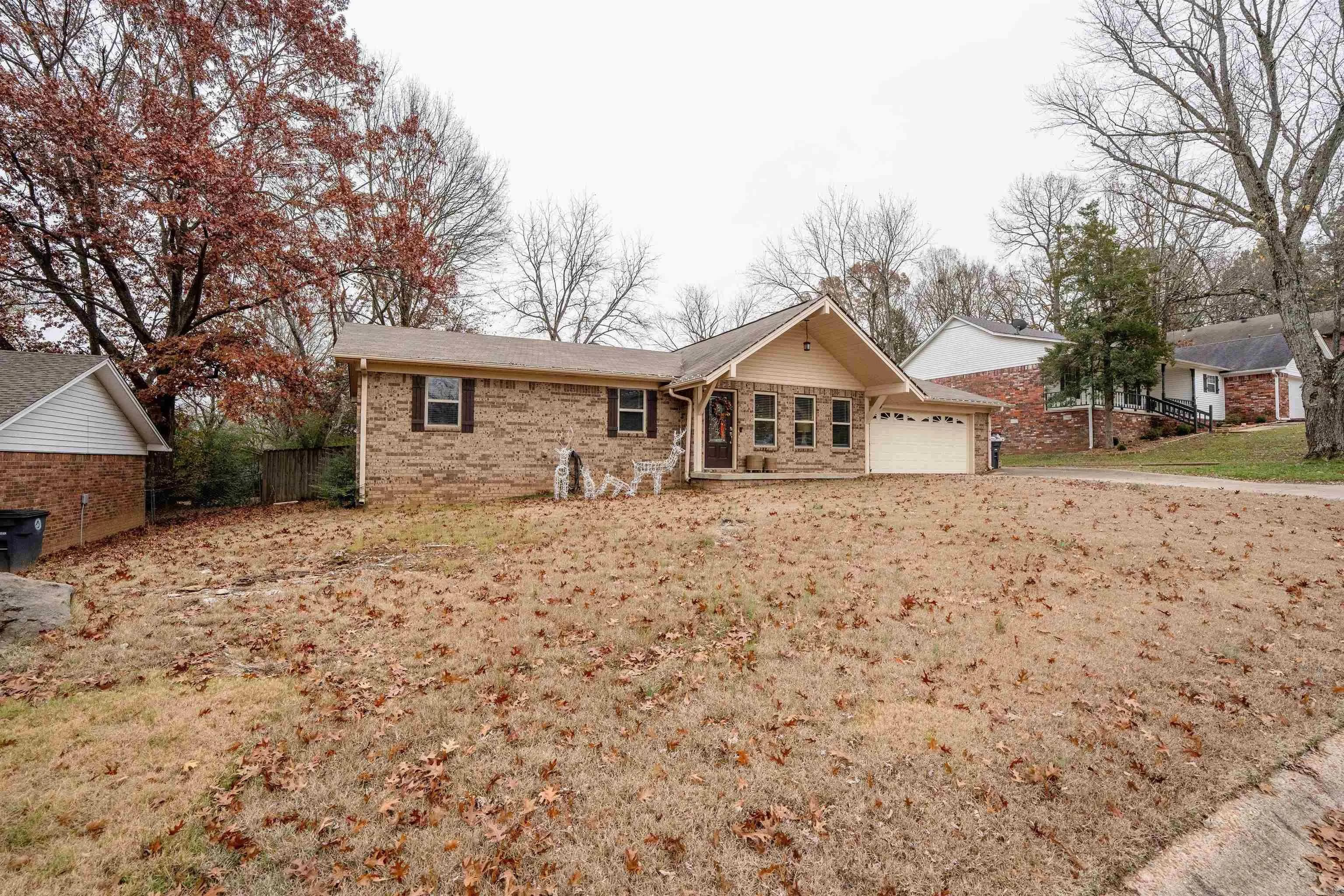 Property at 212  Aztec - Image 45