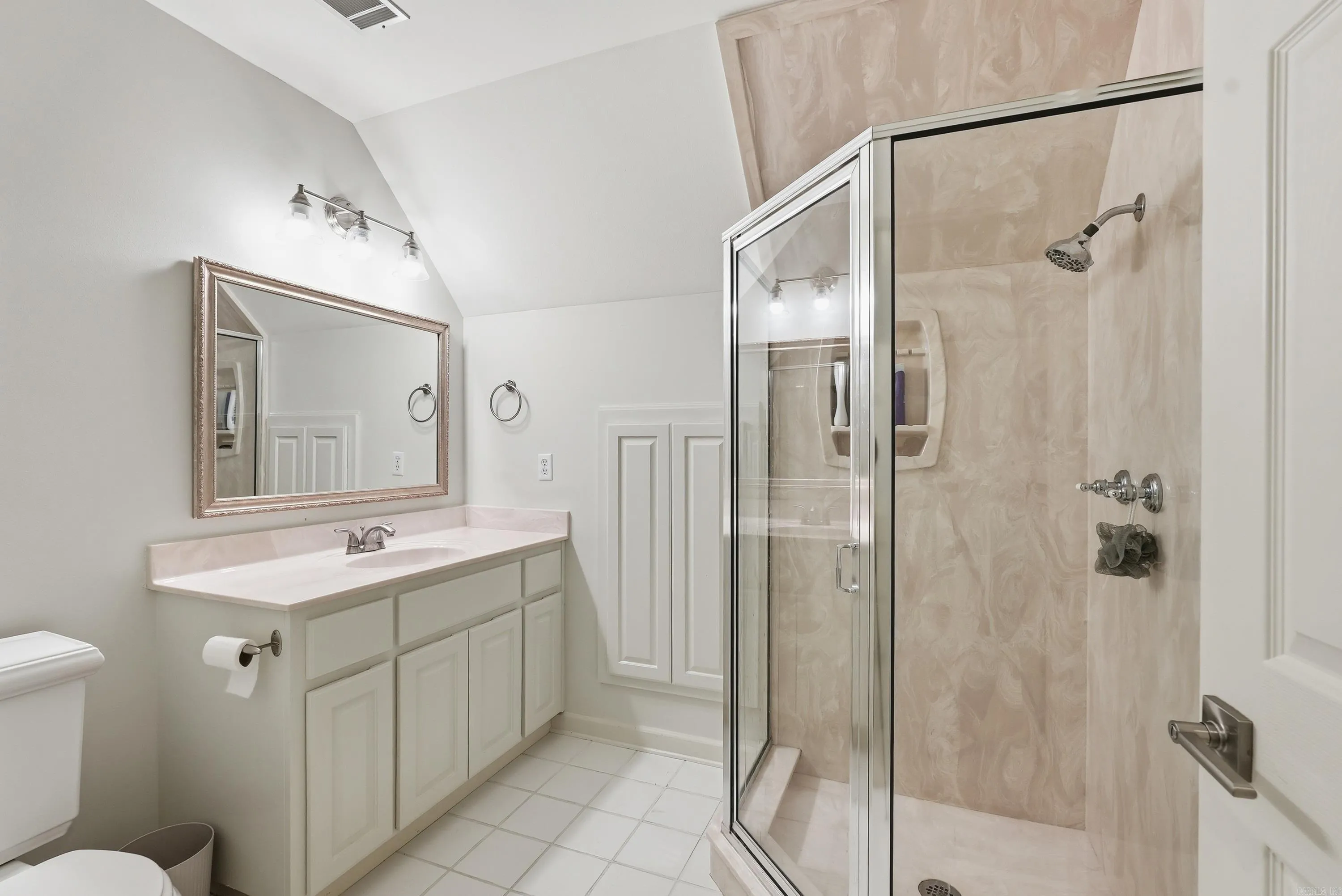 Property at 869  Copperfield - Image 32