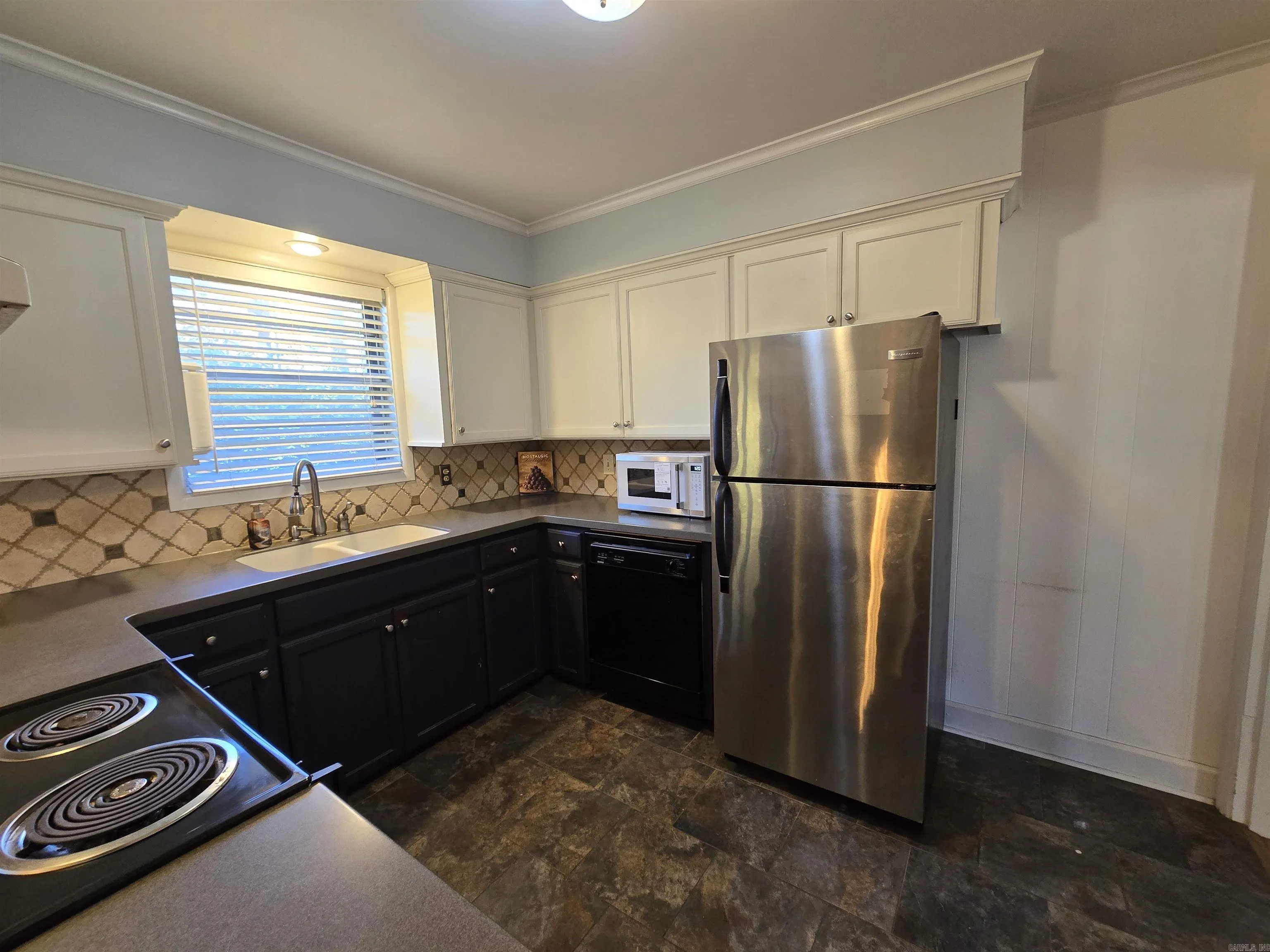 Property at 11  Berrywood - Image 25
