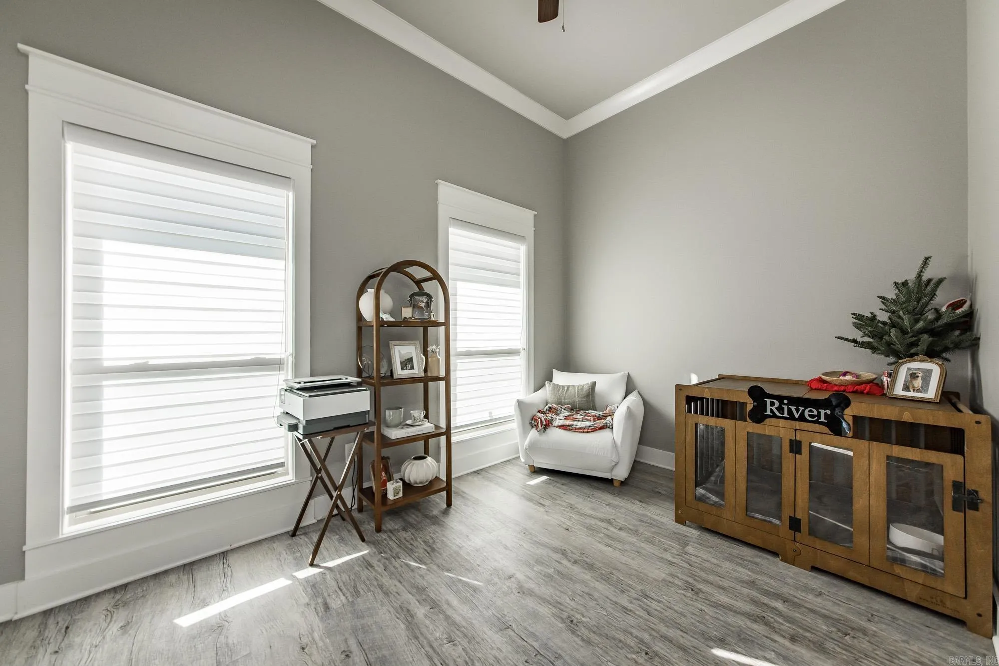 Property at 43  Wellington - Image 10