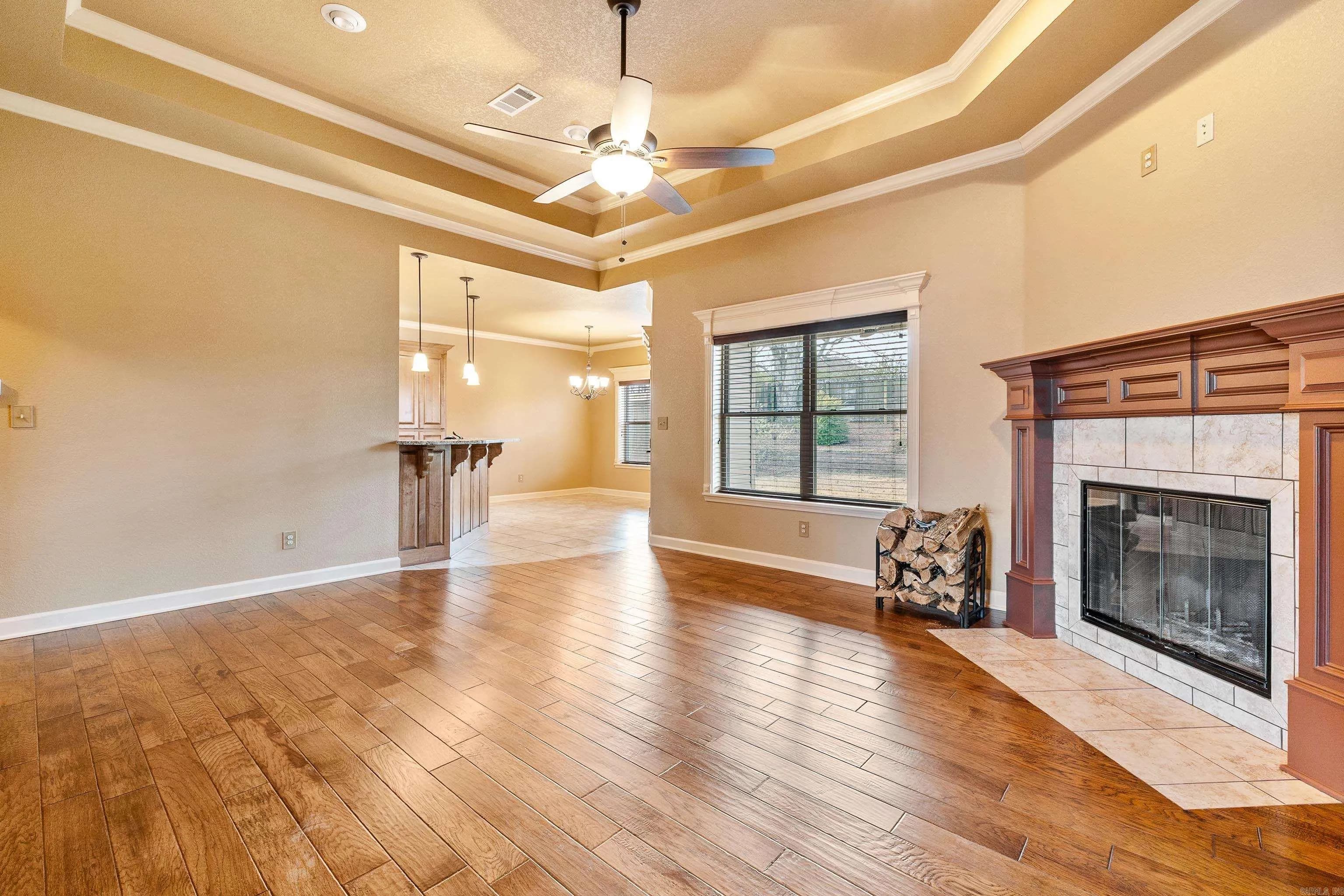 Property at 2513  Durango - Image 8