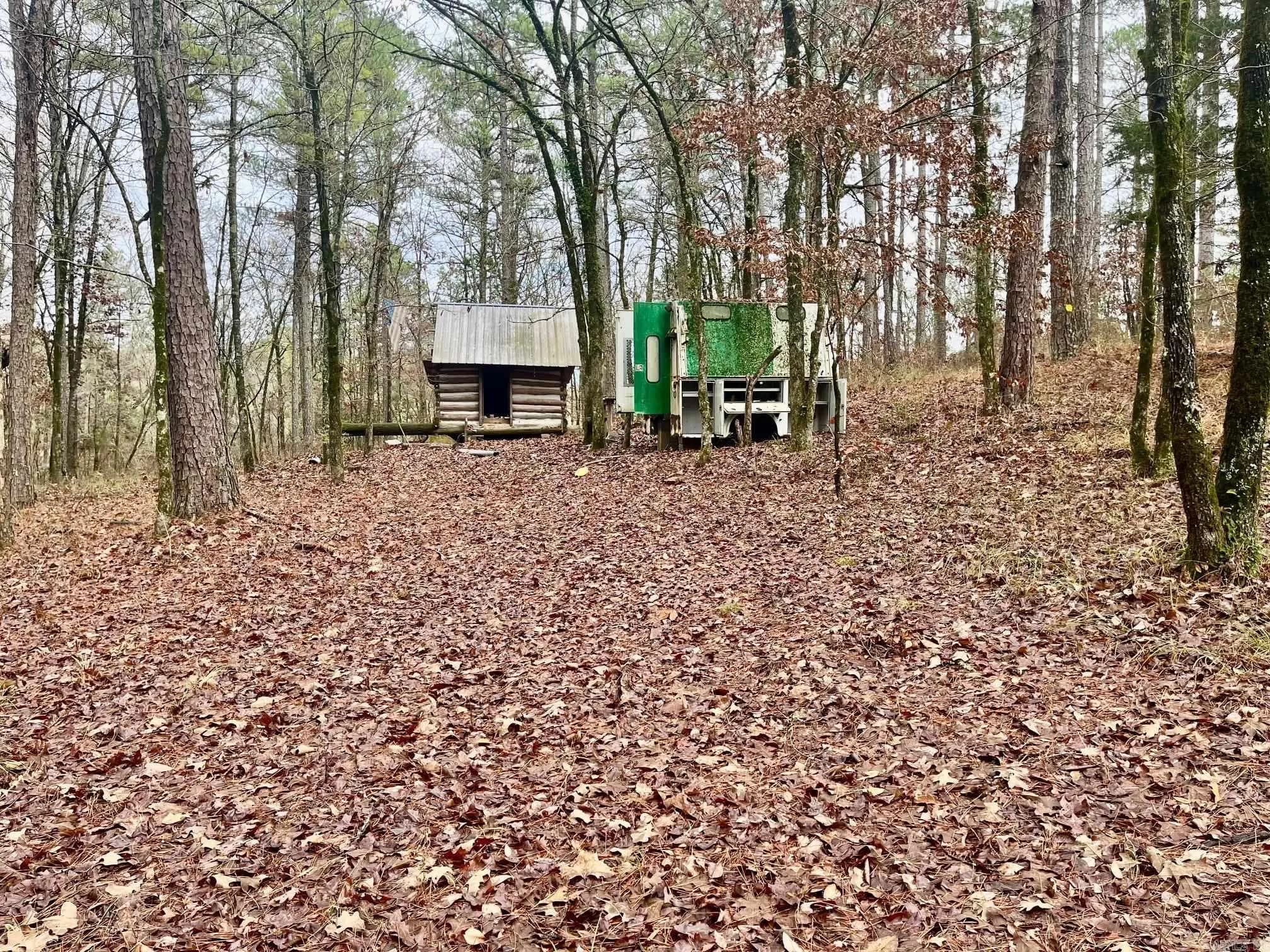 Property at 930  Cox creek - Image 18