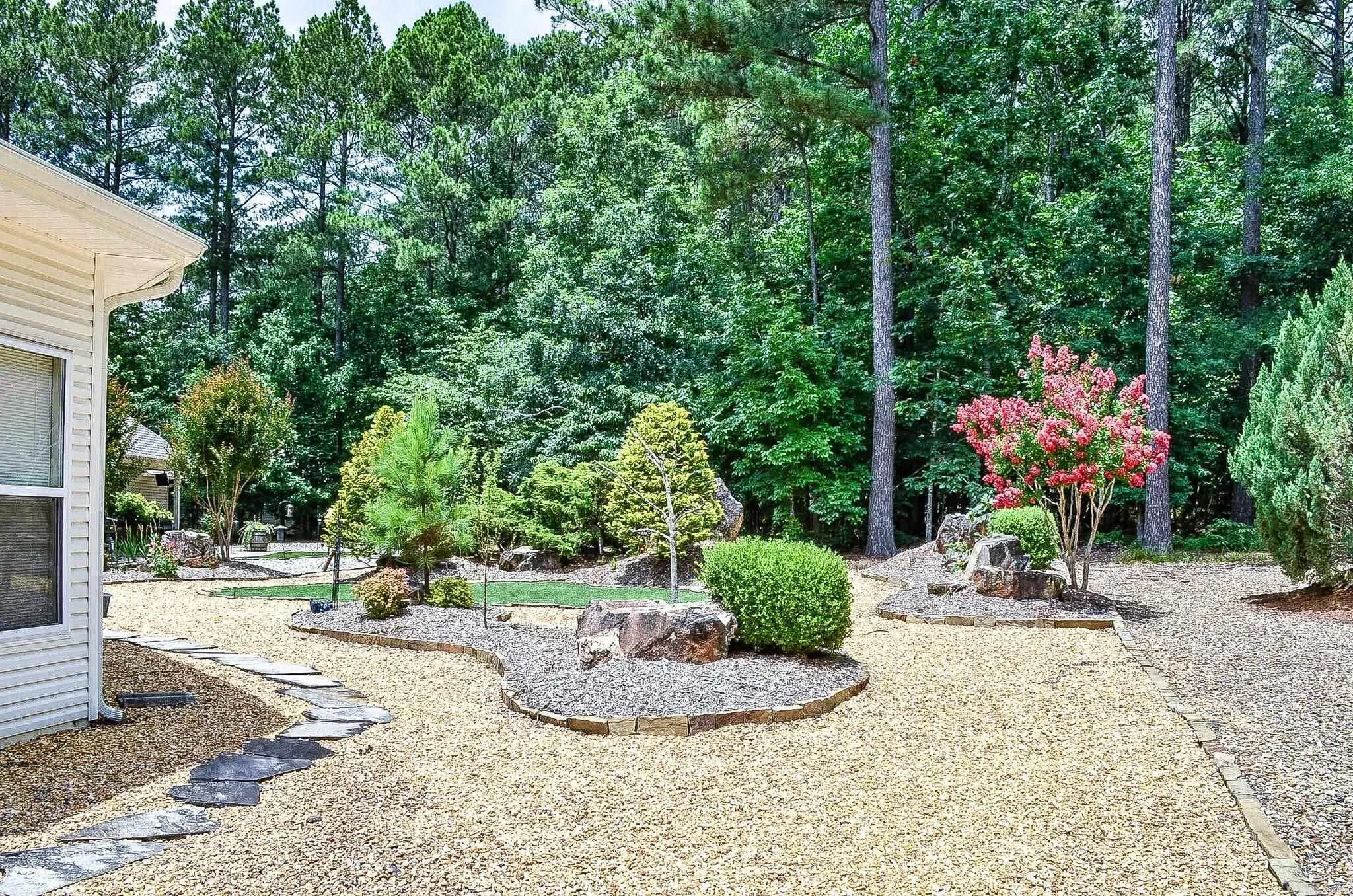 Property at 23  Gloria - Image 10