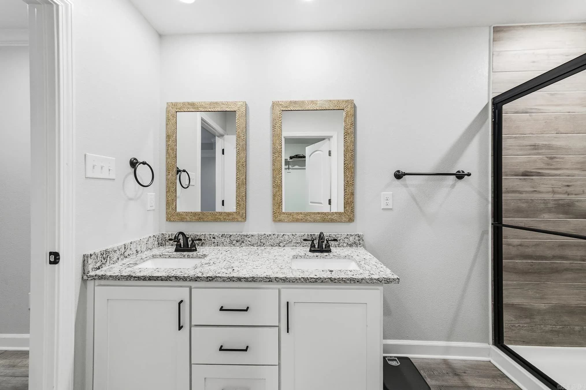 Property at 55  Birchwood - Image 25