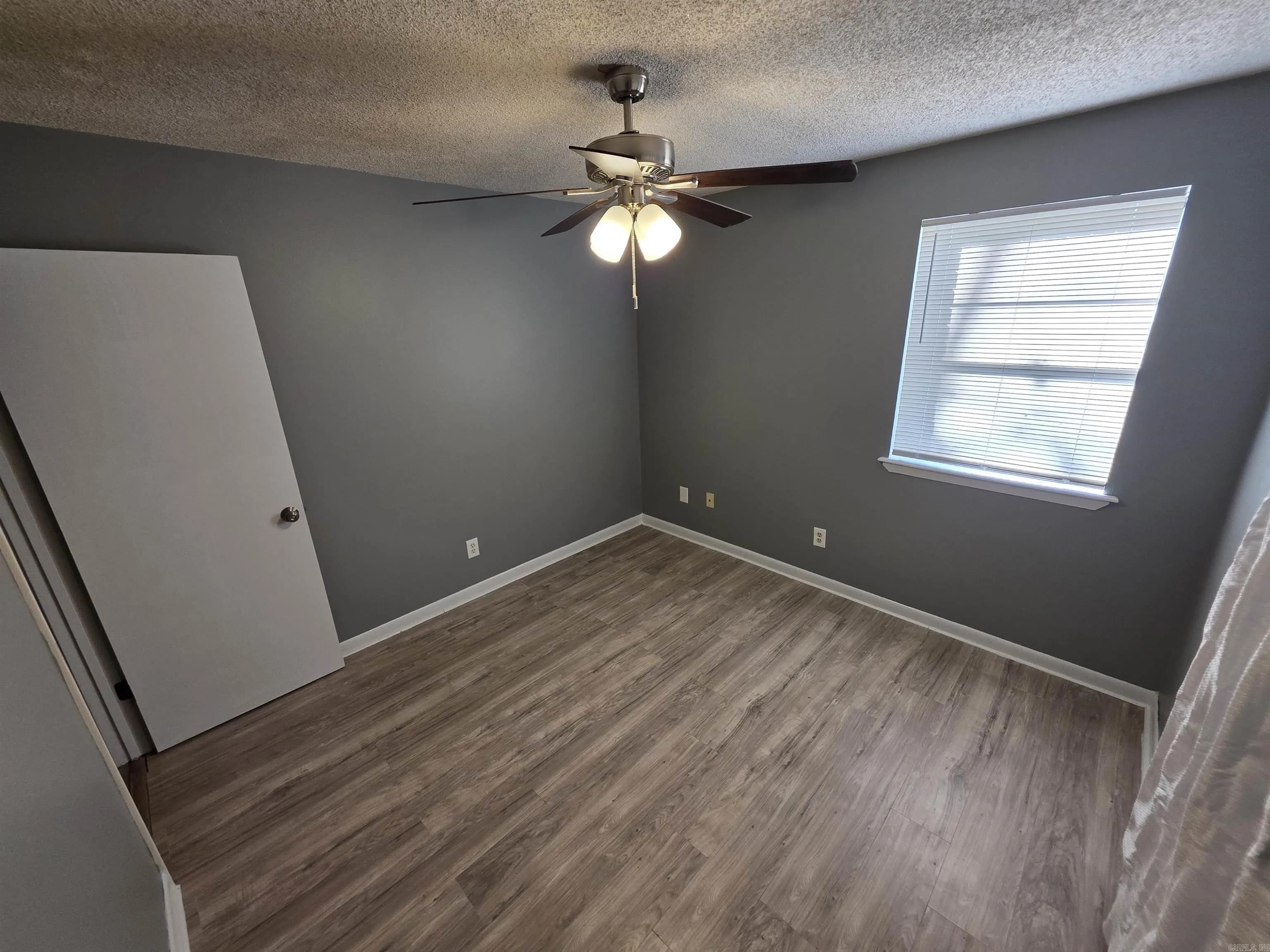 Property at 31  St. john - Image 9
