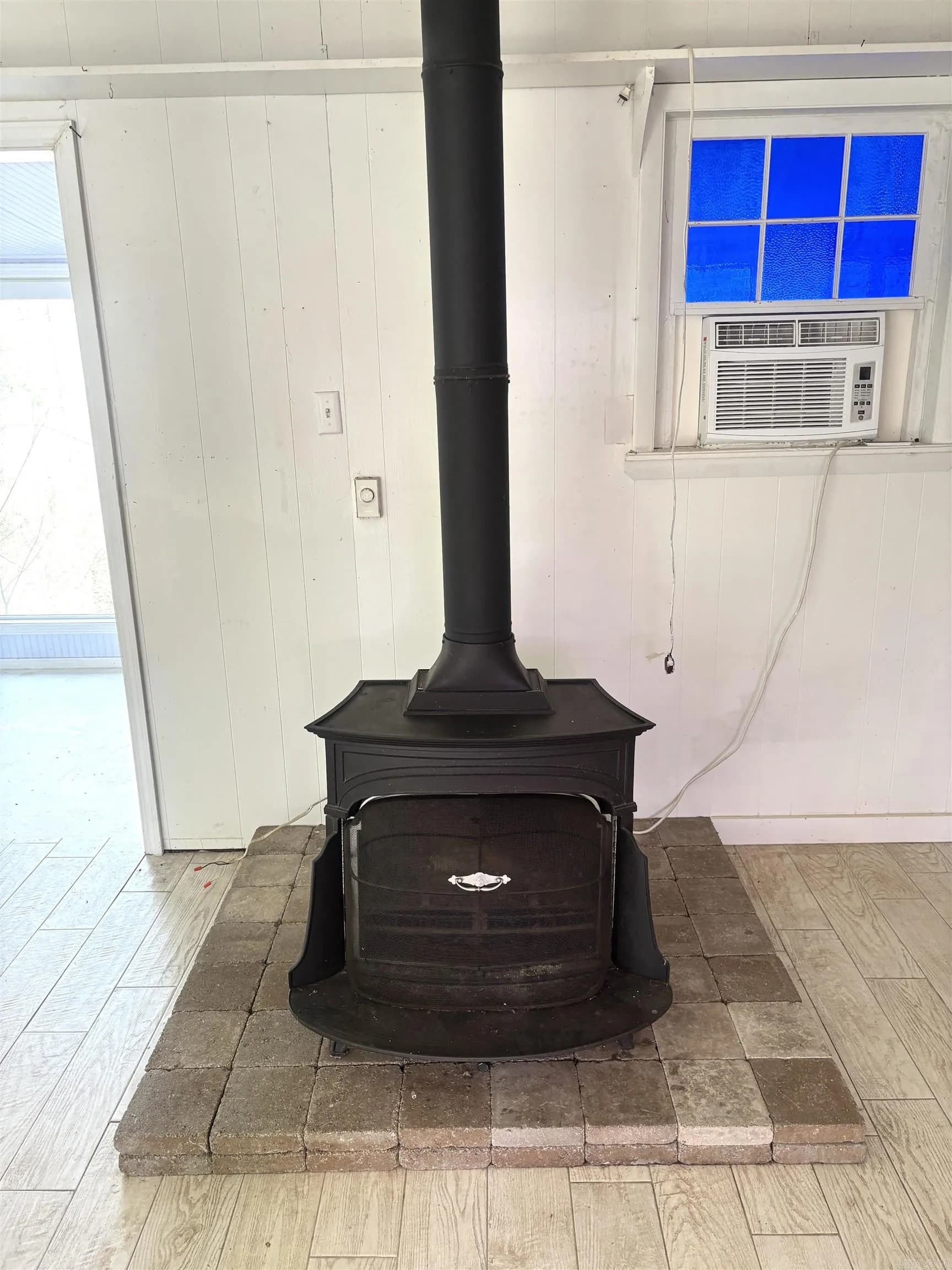 Property at 358  Hwy 300 - Image 11