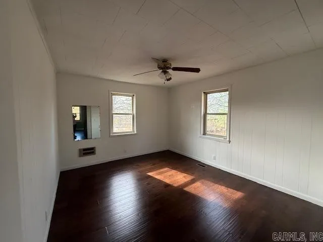 Property at 2389  Newport rd - Image 15