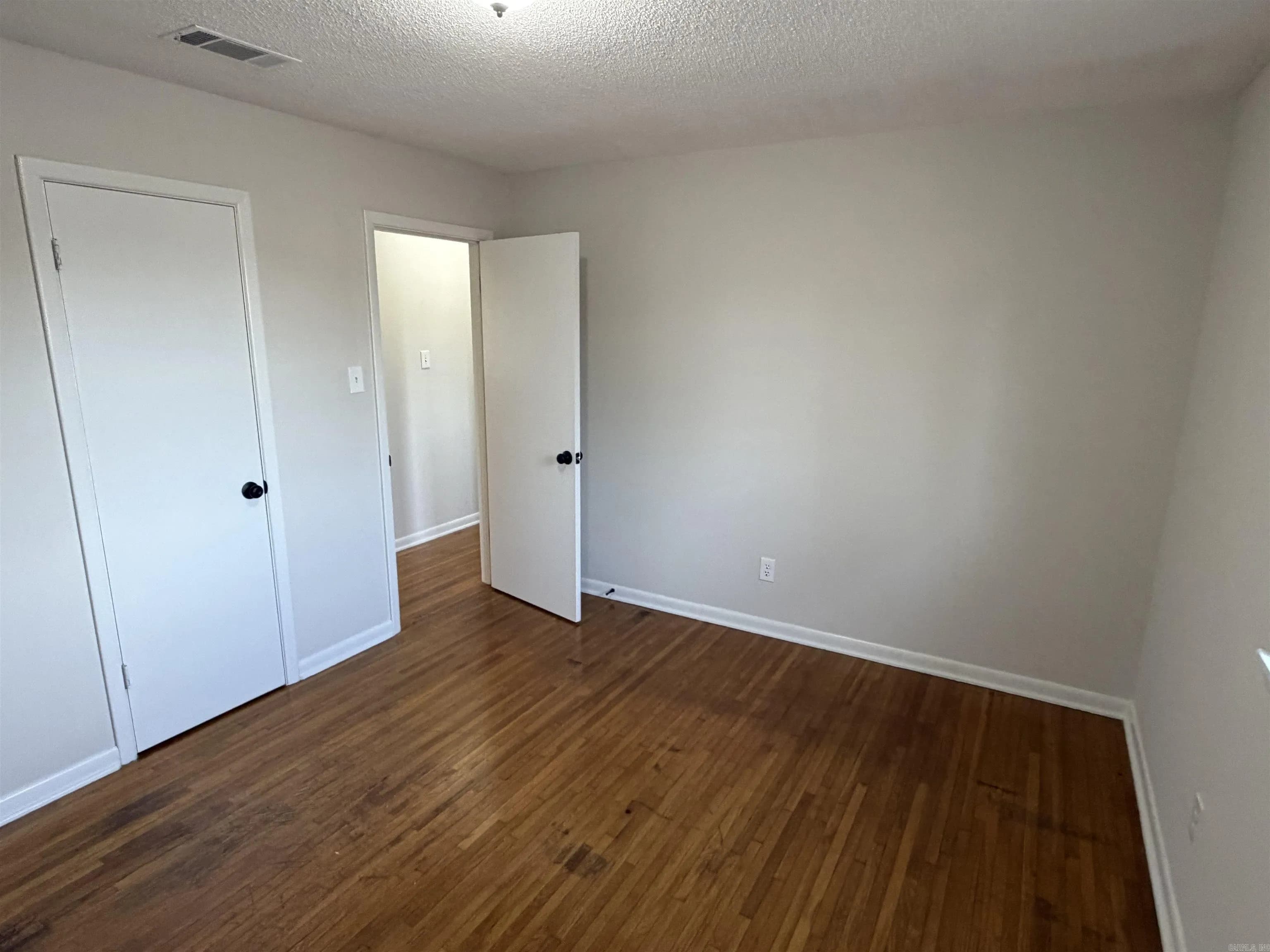 Property at 1801 S Izard - Image 19