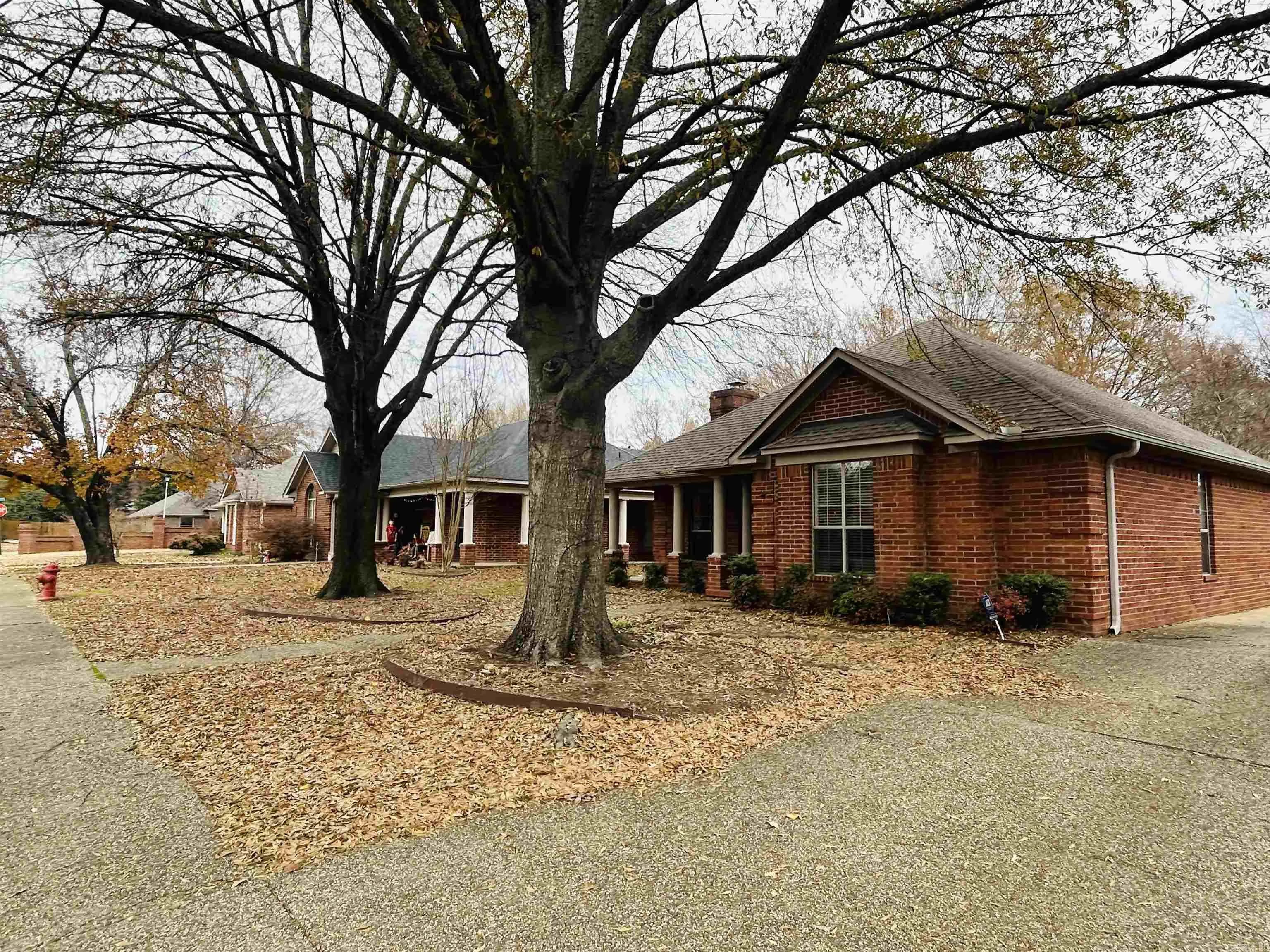 Property at 1940  Payne - Image 2