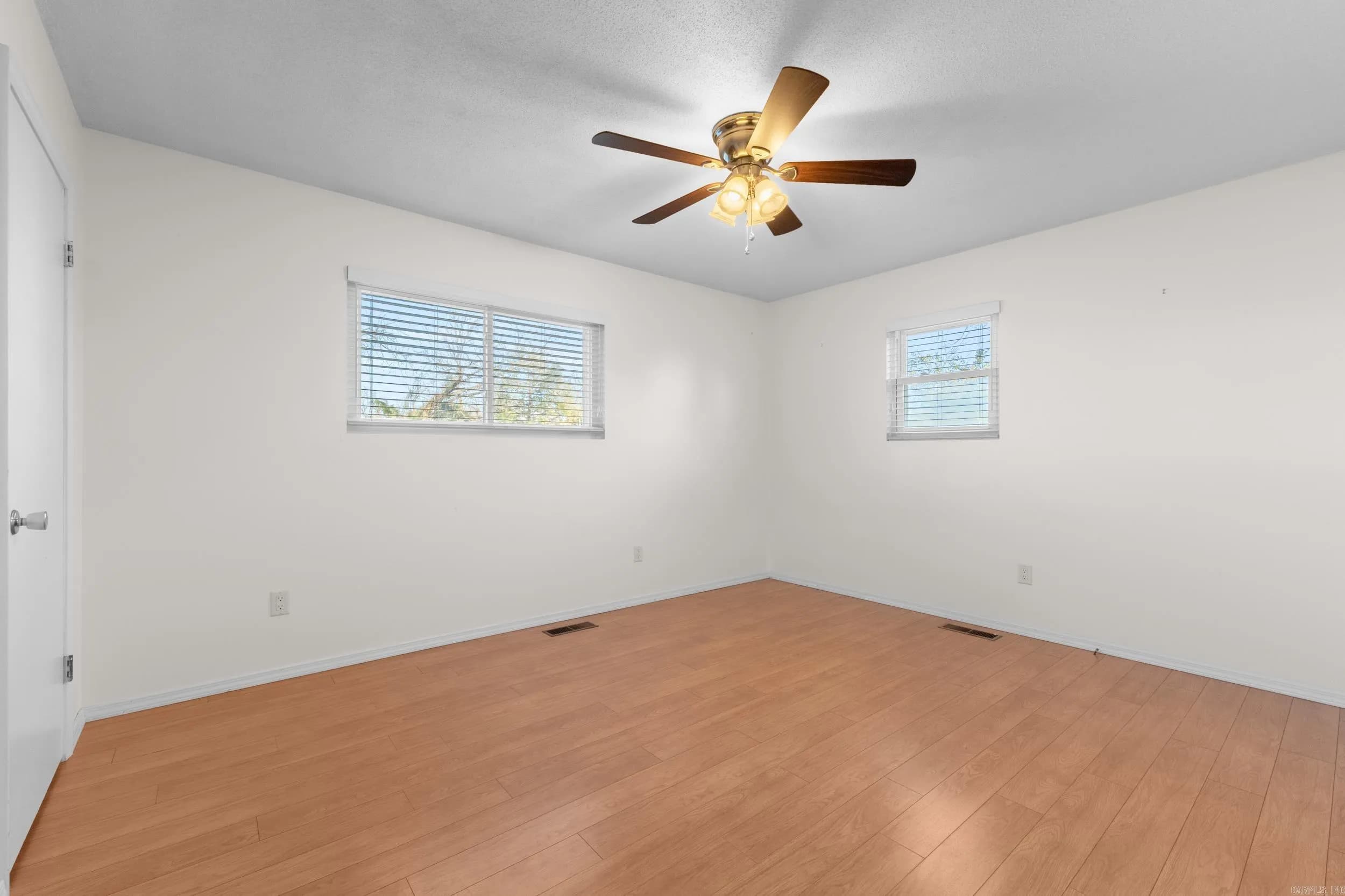 Property at 512  Ridgemont way - Image 14