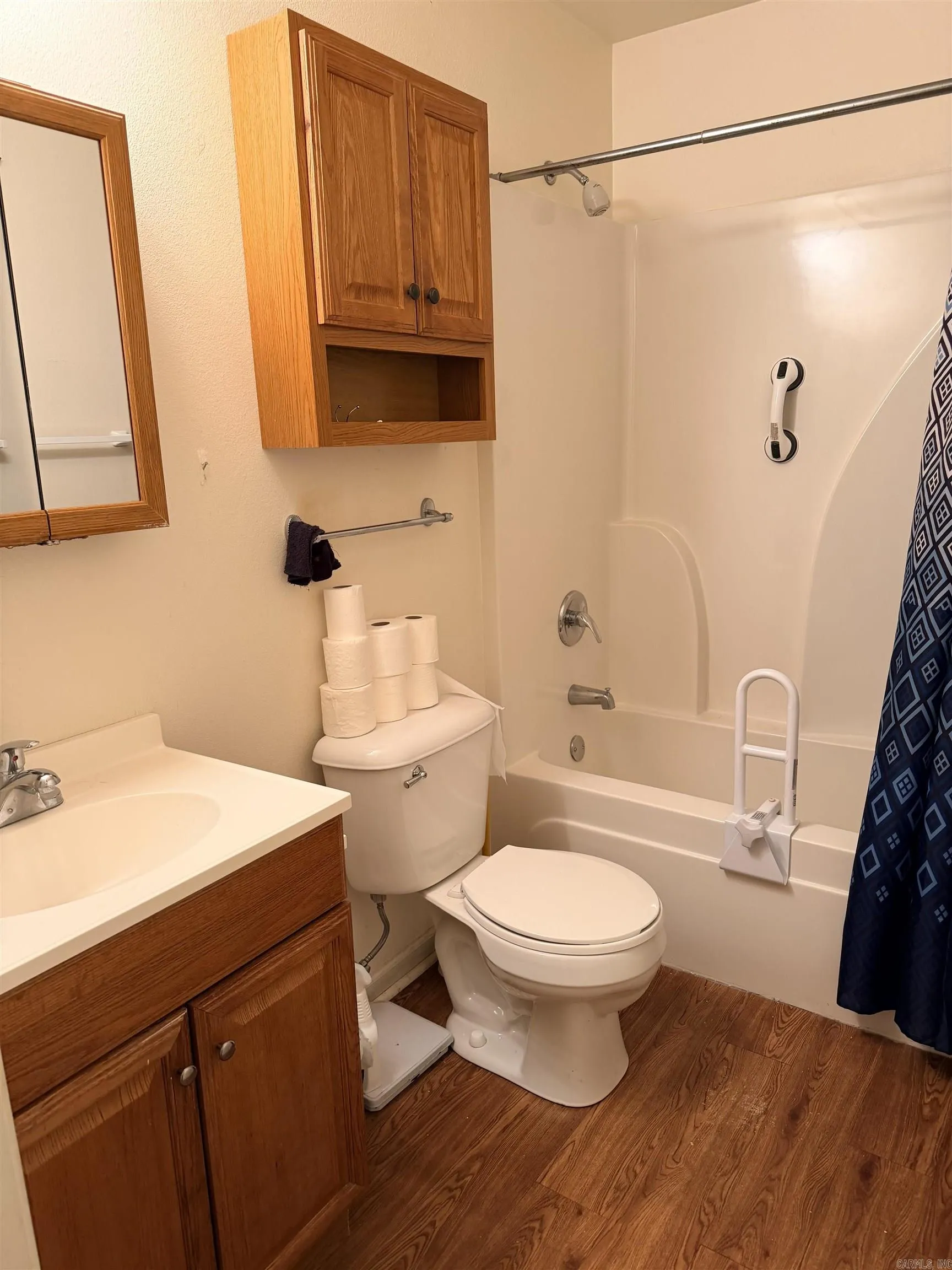Property at 629  Fourth st - Image 8
